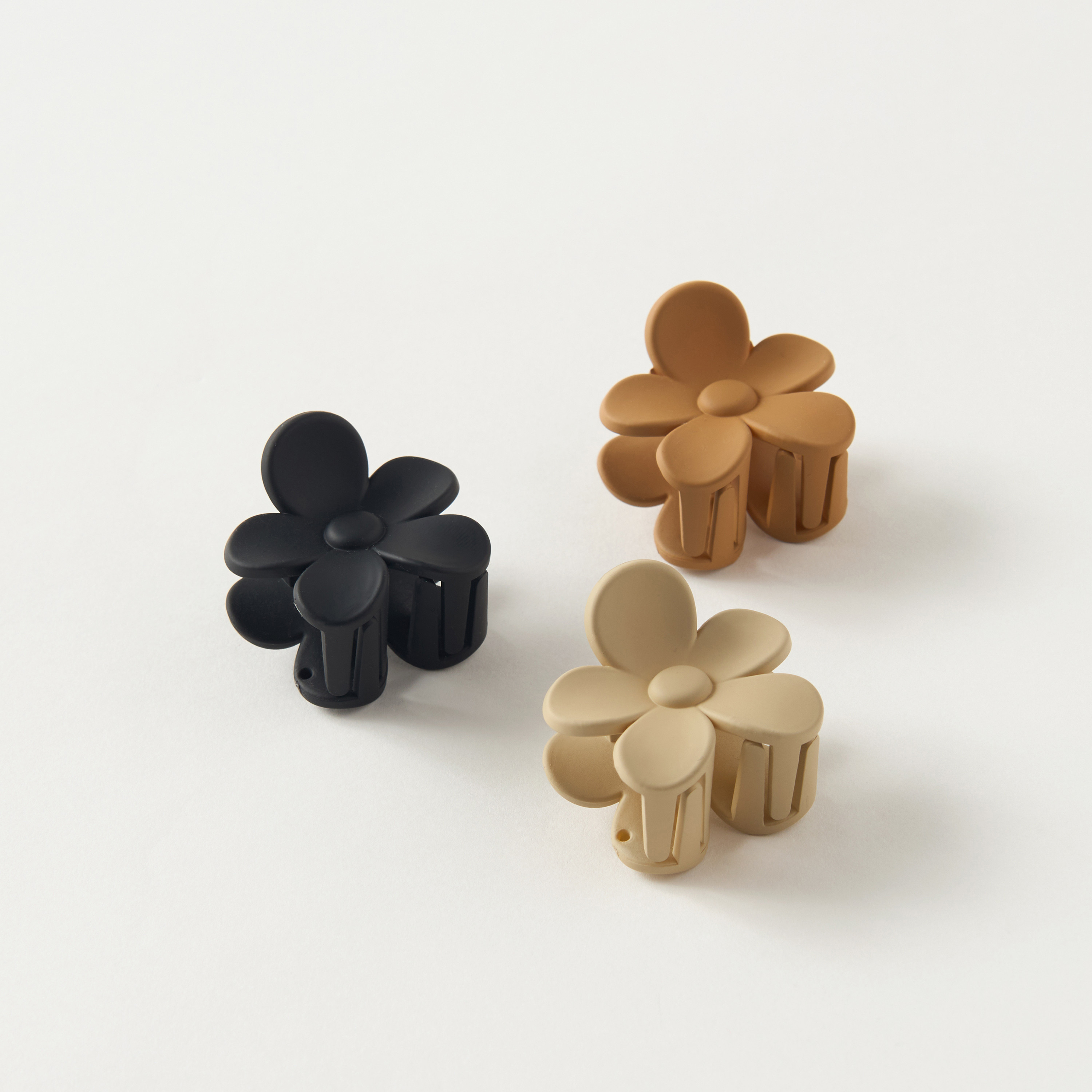 Flower Hair Clamp - Set of 3-women-hairaccessories-clamps-image-1
