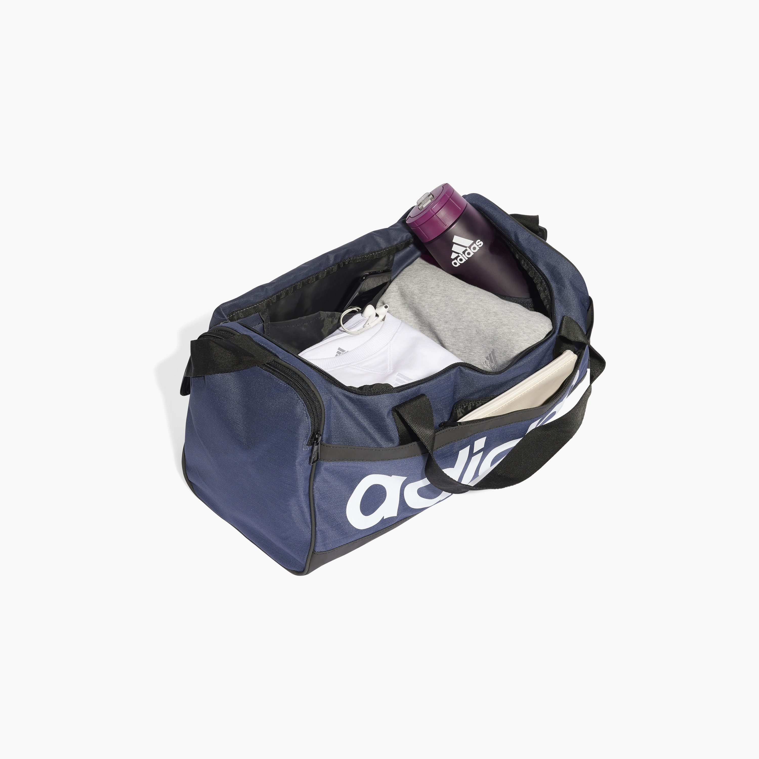 حقيبة دافل ذات إسينشالز بعلامة تجارية مطبوعة من أديداس | OE-sports-gear-gym-image-15