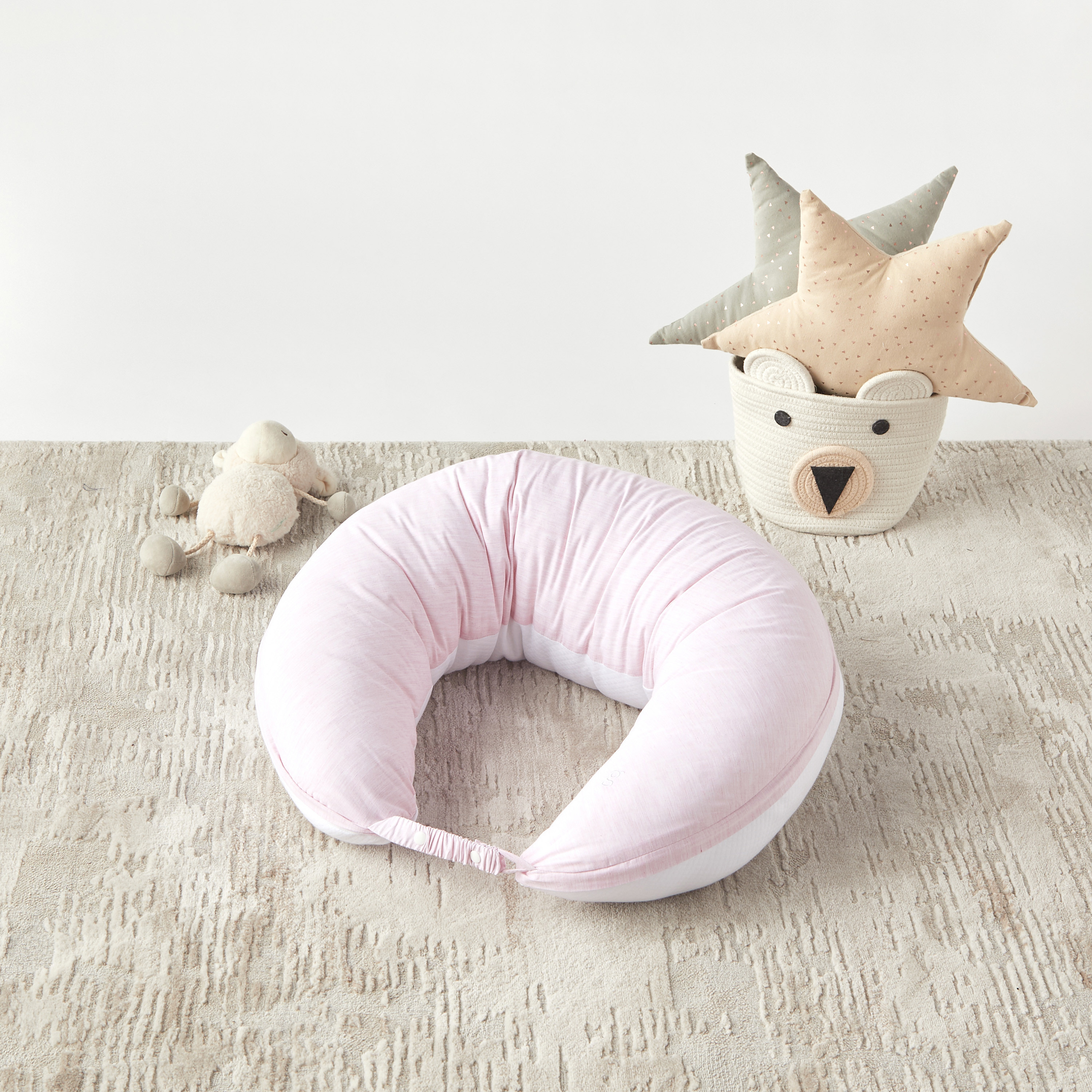 وسادة رضاعة من جيجلز-baby-feeding-breastfeedingandcare-image-4