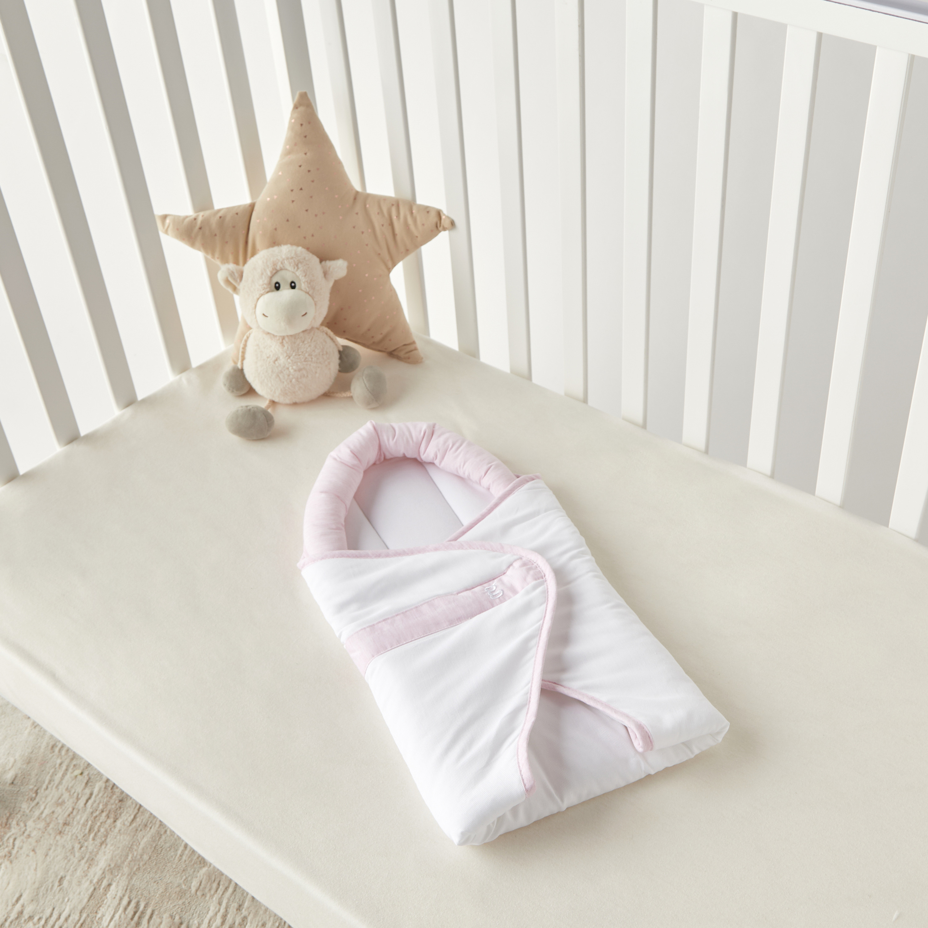 Giggles Sleeping Bag with Hook and Loop Closure-baby-nursery-blanketsandswaddles-swaddlesandsleepingbags-image-1