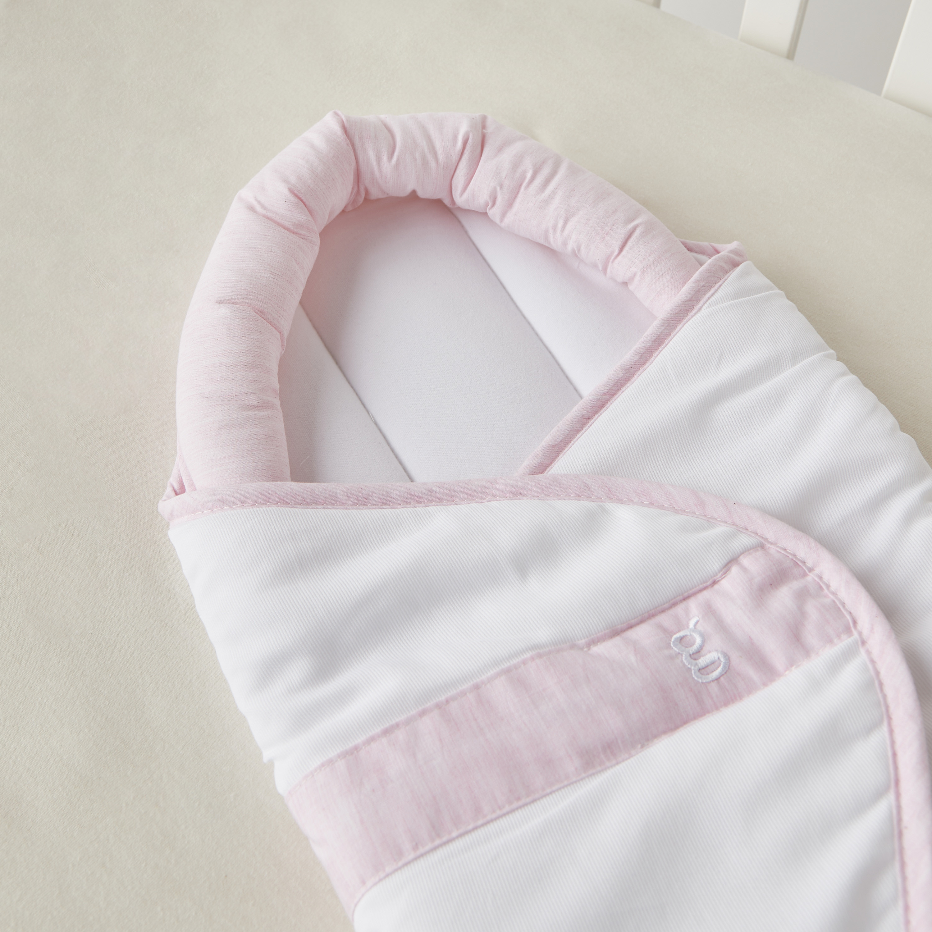Giggles Sleeping Bag with Hook and Loop Closure-baby-nursery-blanketsandswaddles-swaddlesandsleepingbags-image-3