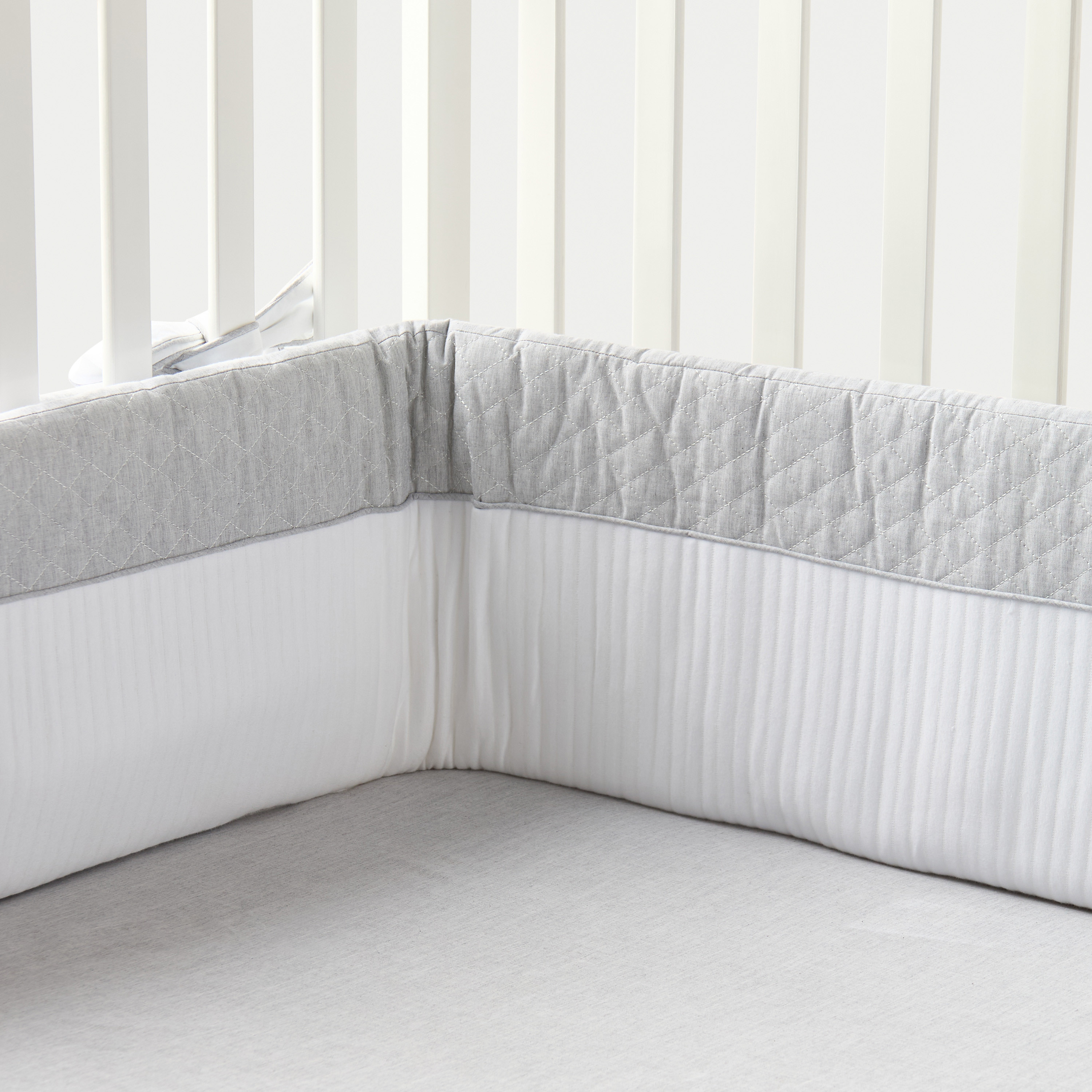 Giggles Sheep Applique Cot Bumper - 30x400 cm-baby-nursery-babybedding-image-4
