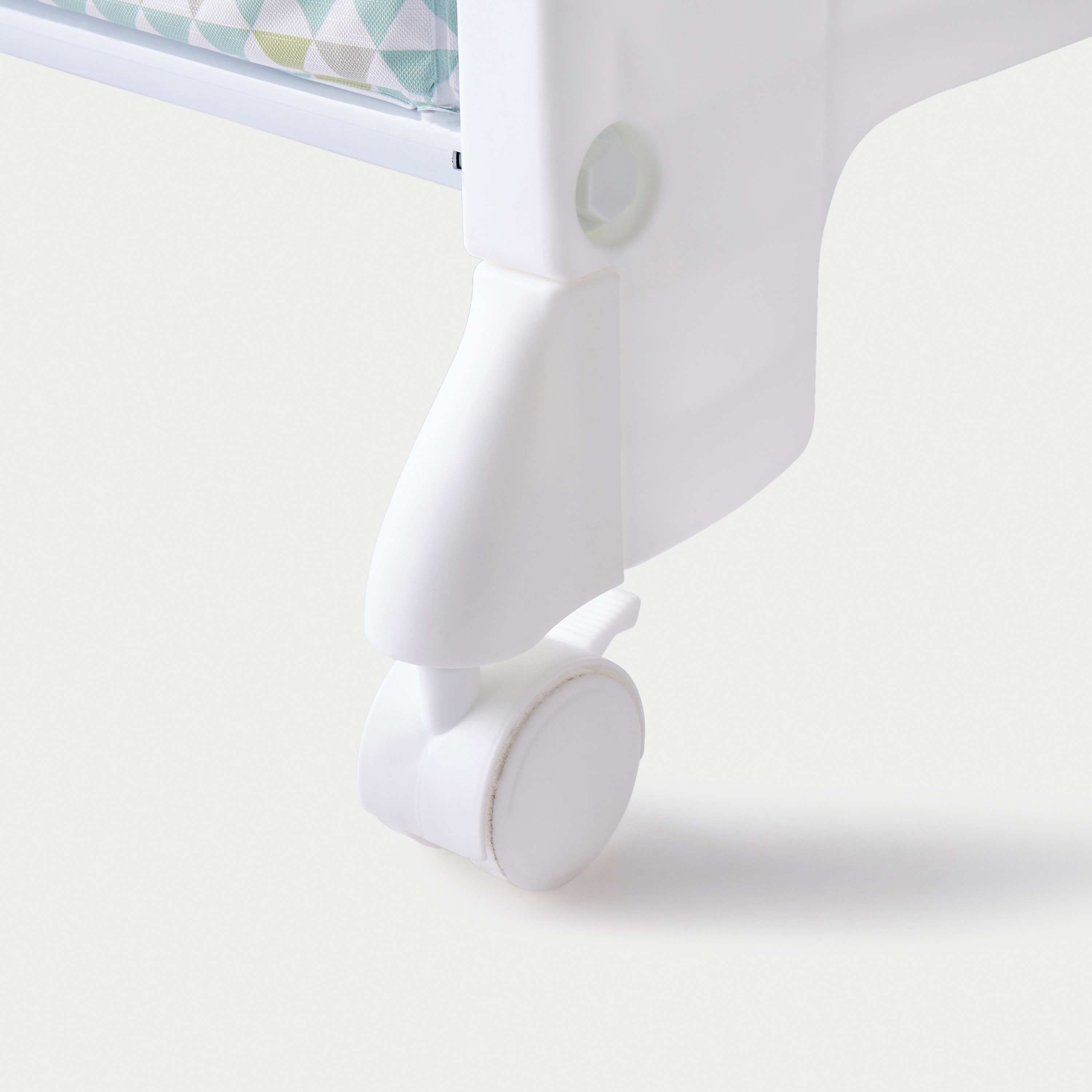 Juniors Ocean Galaxy Changing Table with Removable Tub-baby-bathandcare-changingtables-image-9