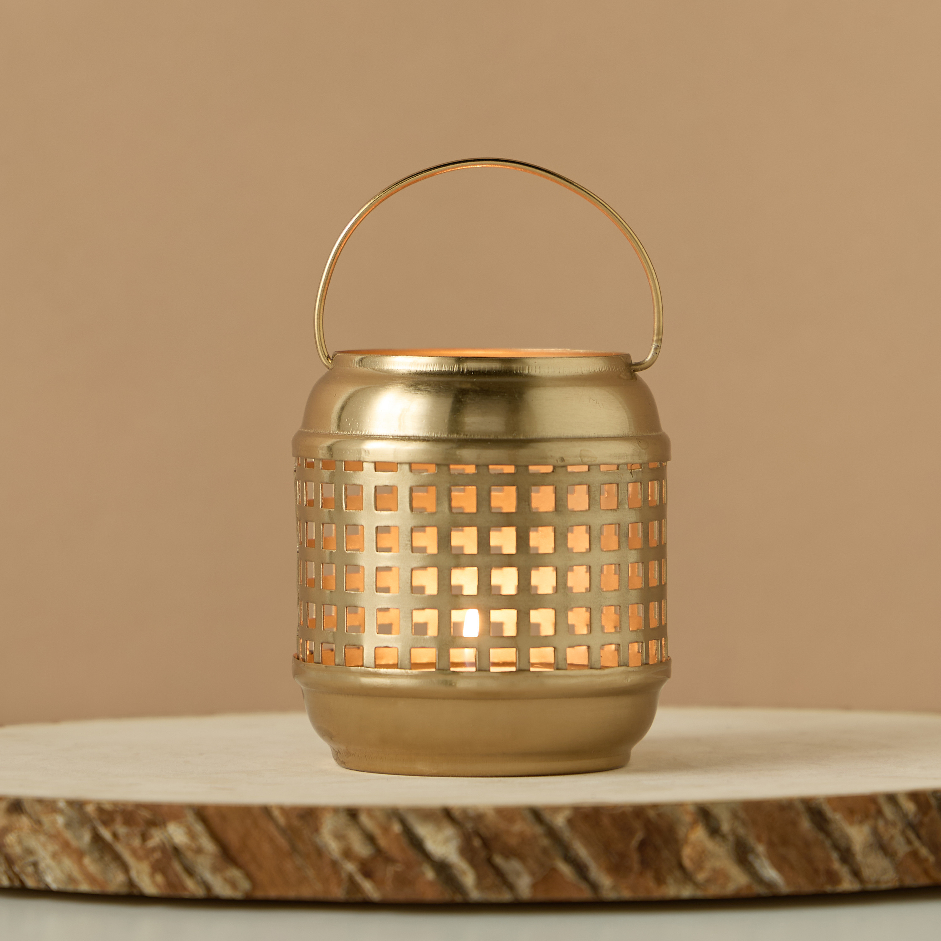 حامل شموع معدن صغير - 9 سم-household-decor-candleholdersandlanterns-image-2