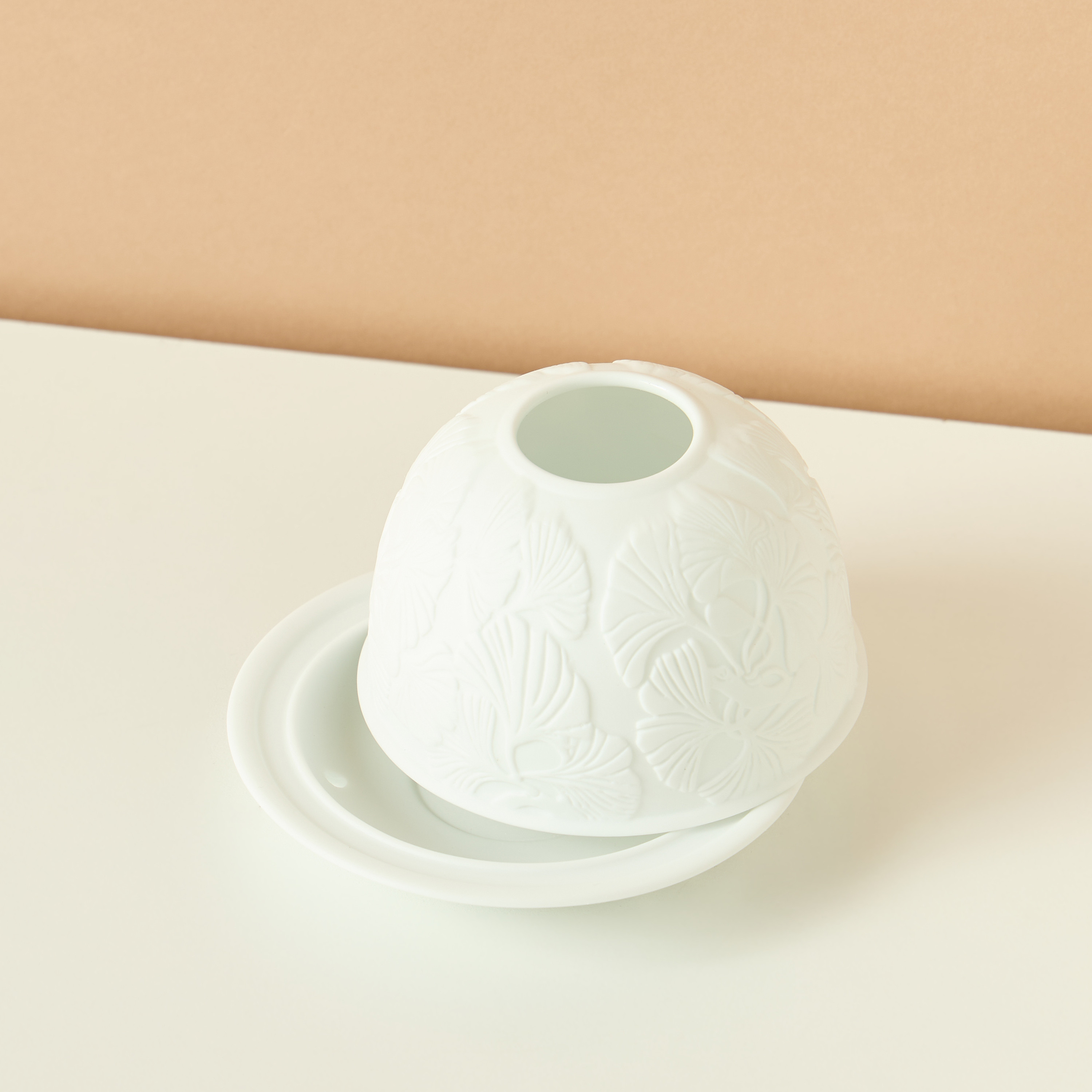 Ginkgo Ceramic Tealight Candleholder - 12x8 cms-household-decor-candleholdersandlanterns-image-4