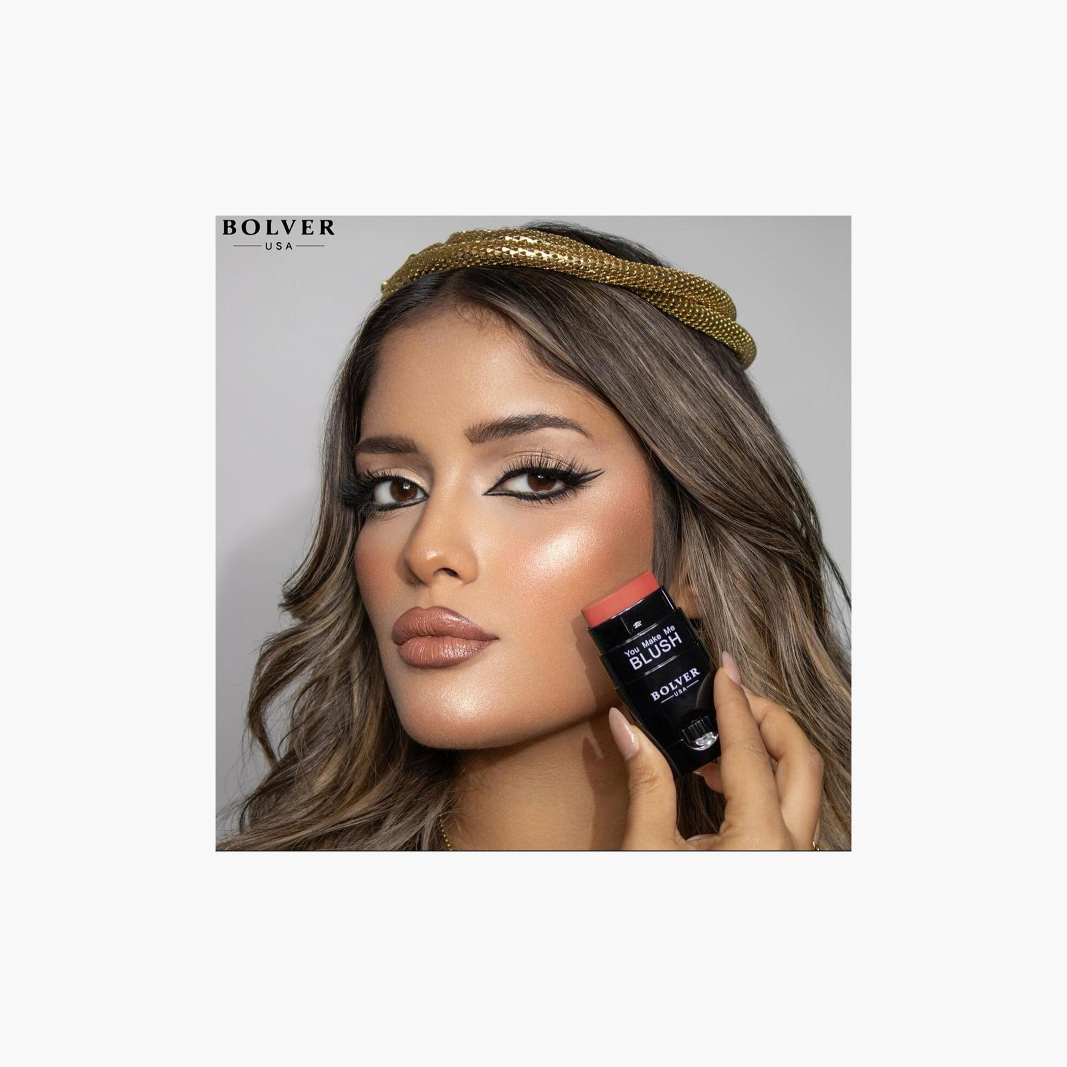 Bolver USA Day Blush - 10 gms-beautyandpersonalcare-makeup-face-blushes-image-12