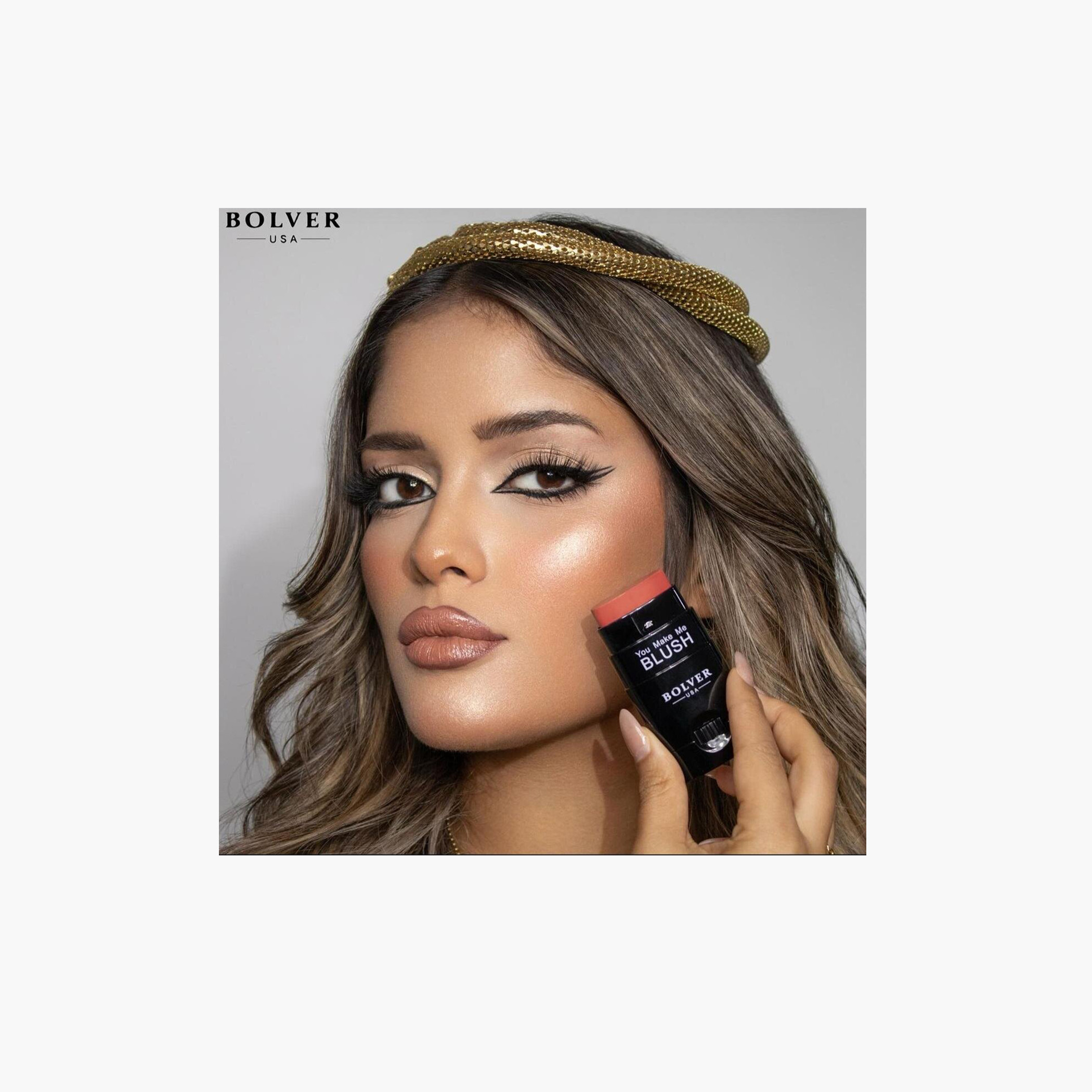 Bolver USA Day Blush - 10 gms-beautyandpersonalcare-makeup-face-blushes-image-2