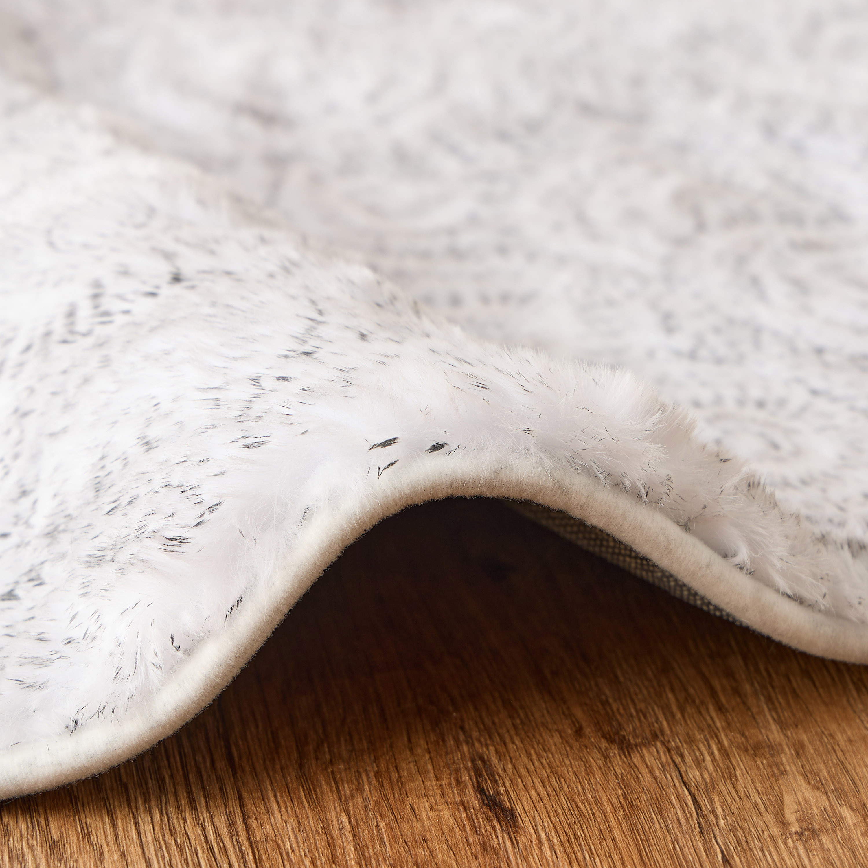 Foiled Faux Rabbit Fur Rug - 90 cms-household-rugsandcarpets-rugs-image-4