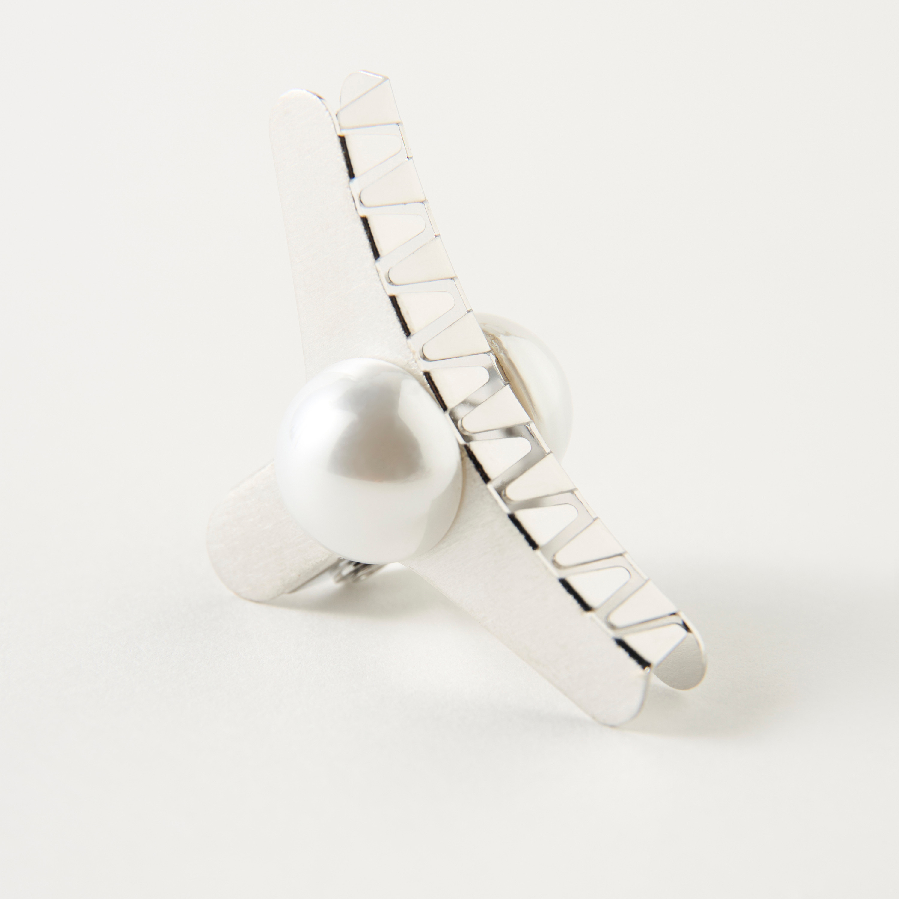 Pearl Embellished Hair Clamp-women-hairaccessories-clamps-image-3