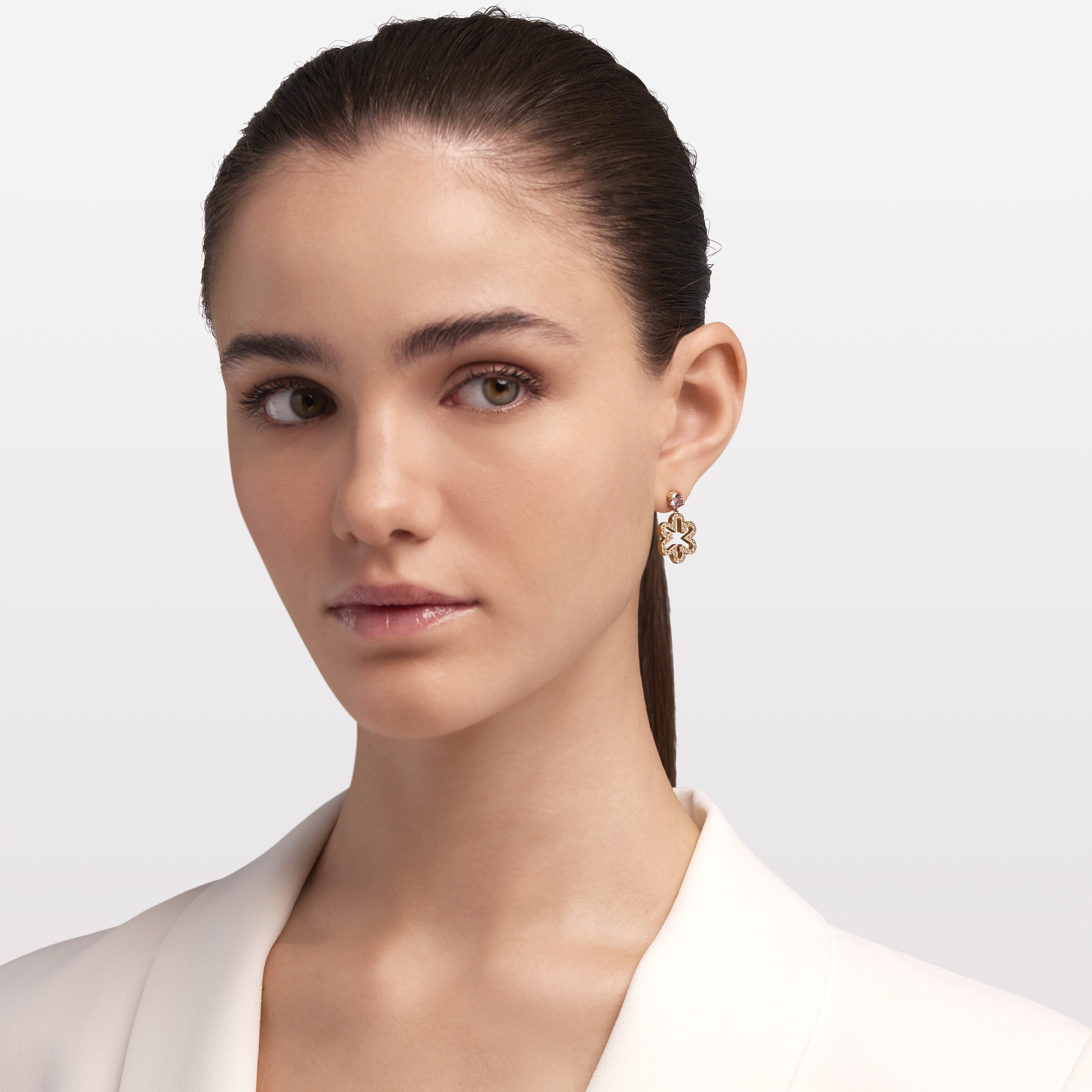 أقراط فورلا فلور النسائية ذات اللون الذهبي الوردي المتدلي المزين مع ستانلس ستيل | FJ4108ETU-women-watchesandjewellery-jewellery-earrings-image-2