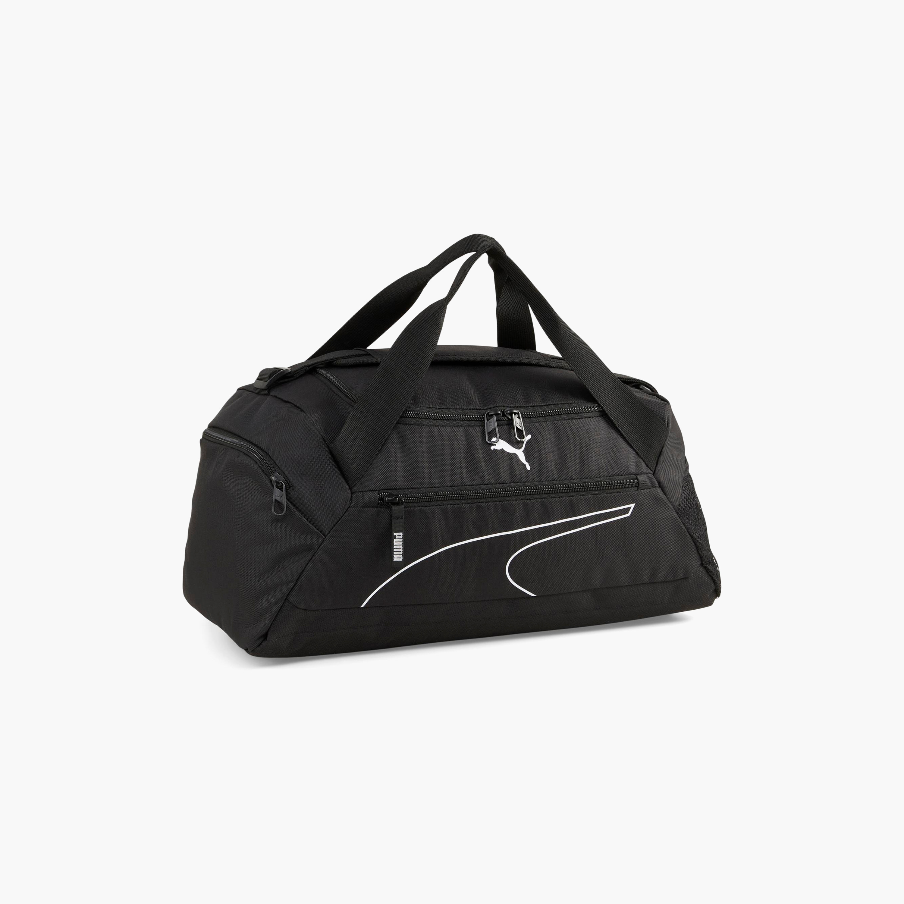 حقيبة أساسيات الرياضة صغيرة بالشعار من بوما 09033101 | OE-travel-luggagesandbags-dufflebags-image-1
