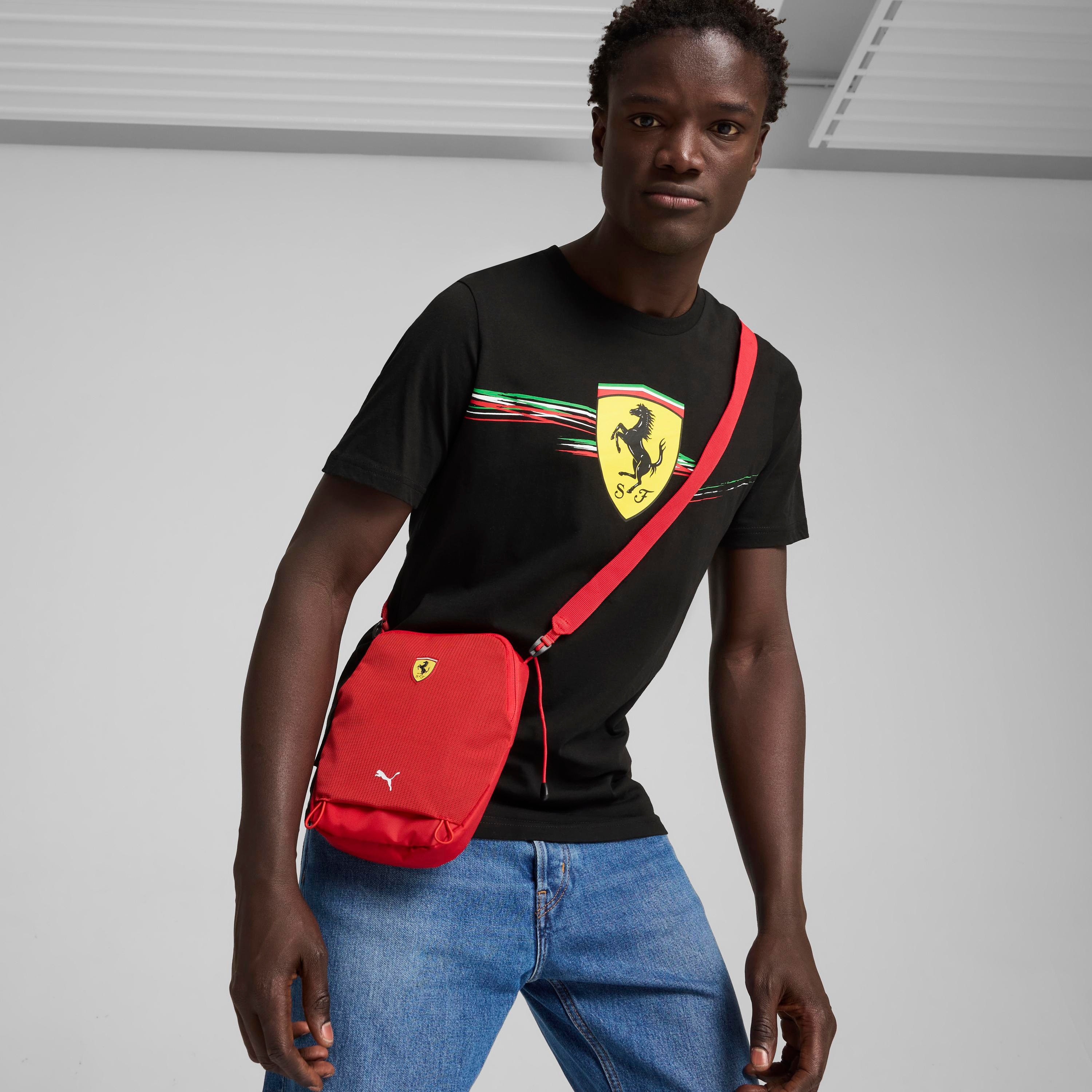 حقيبة محمولة بشعار سباق فيراري من بوما | OE-men-bags-image-6