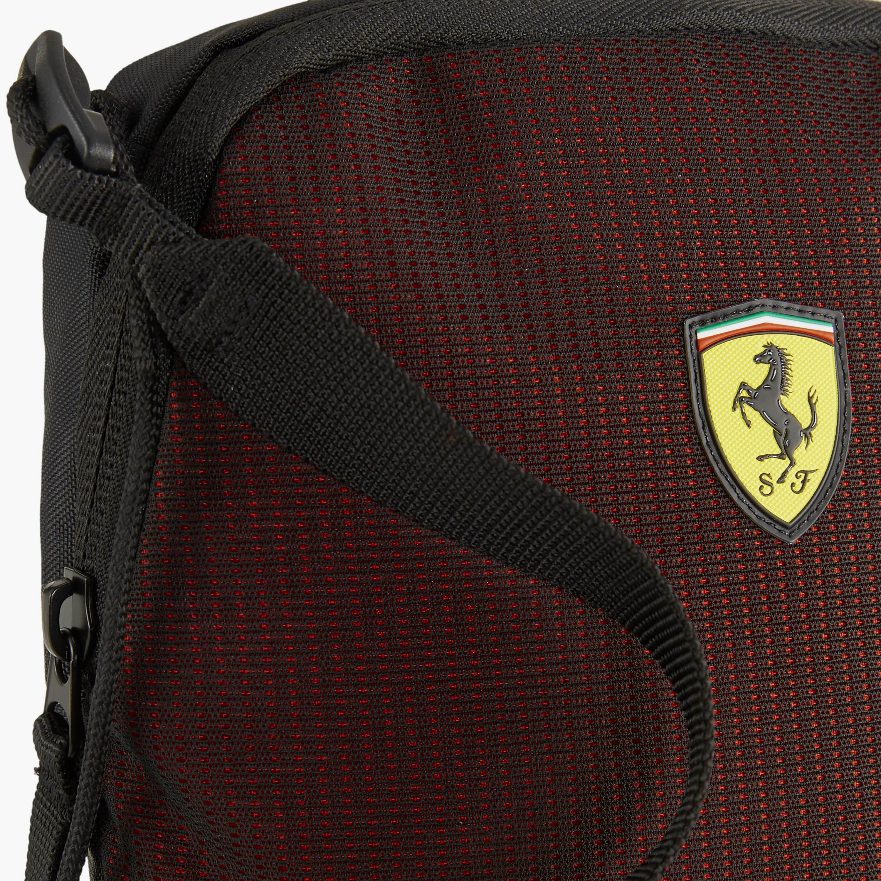 حقيبة محمولة بشعار سباق فيراري من بوما | OE-men-bags-image-10