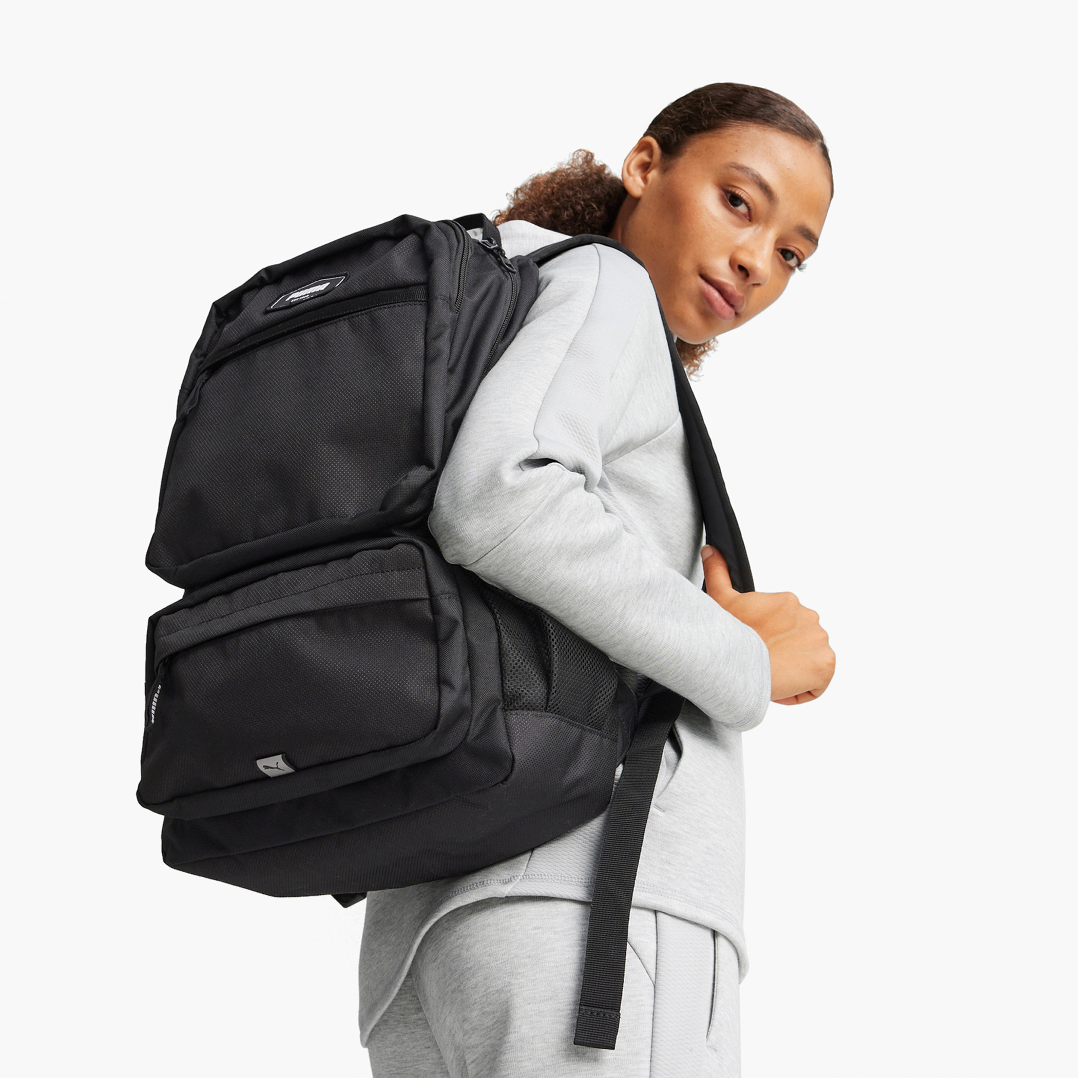 شنطة ظهر بحمالات قابلة للتعديل وسحاب إغلاق وزخارف شعار ديك من بوما - 18 بوصة-school-bagsandbackpacks-backpacks-image-4