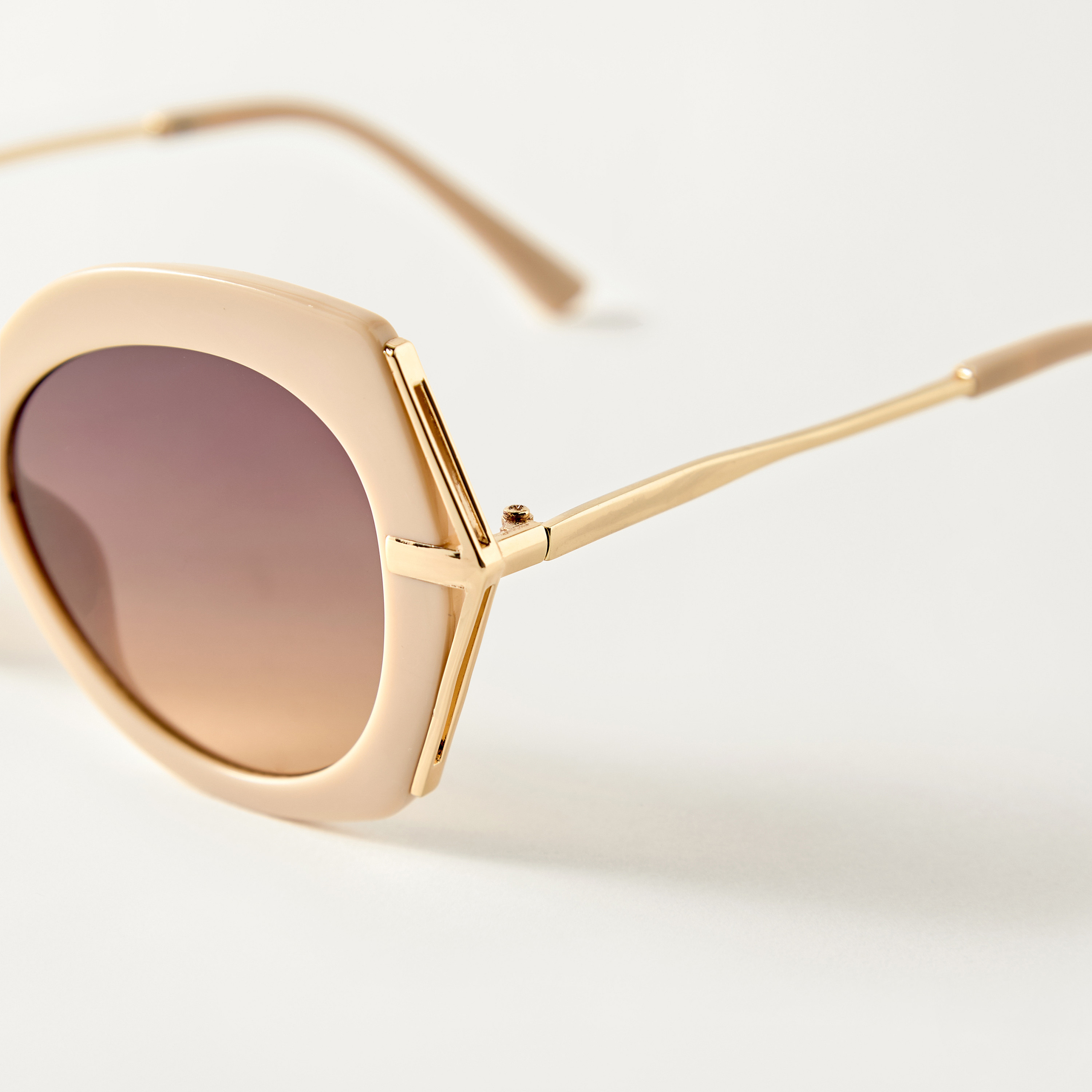 Mistotes Tinted Full Rim Oval Sunglasses-women-sunglasses-image-3