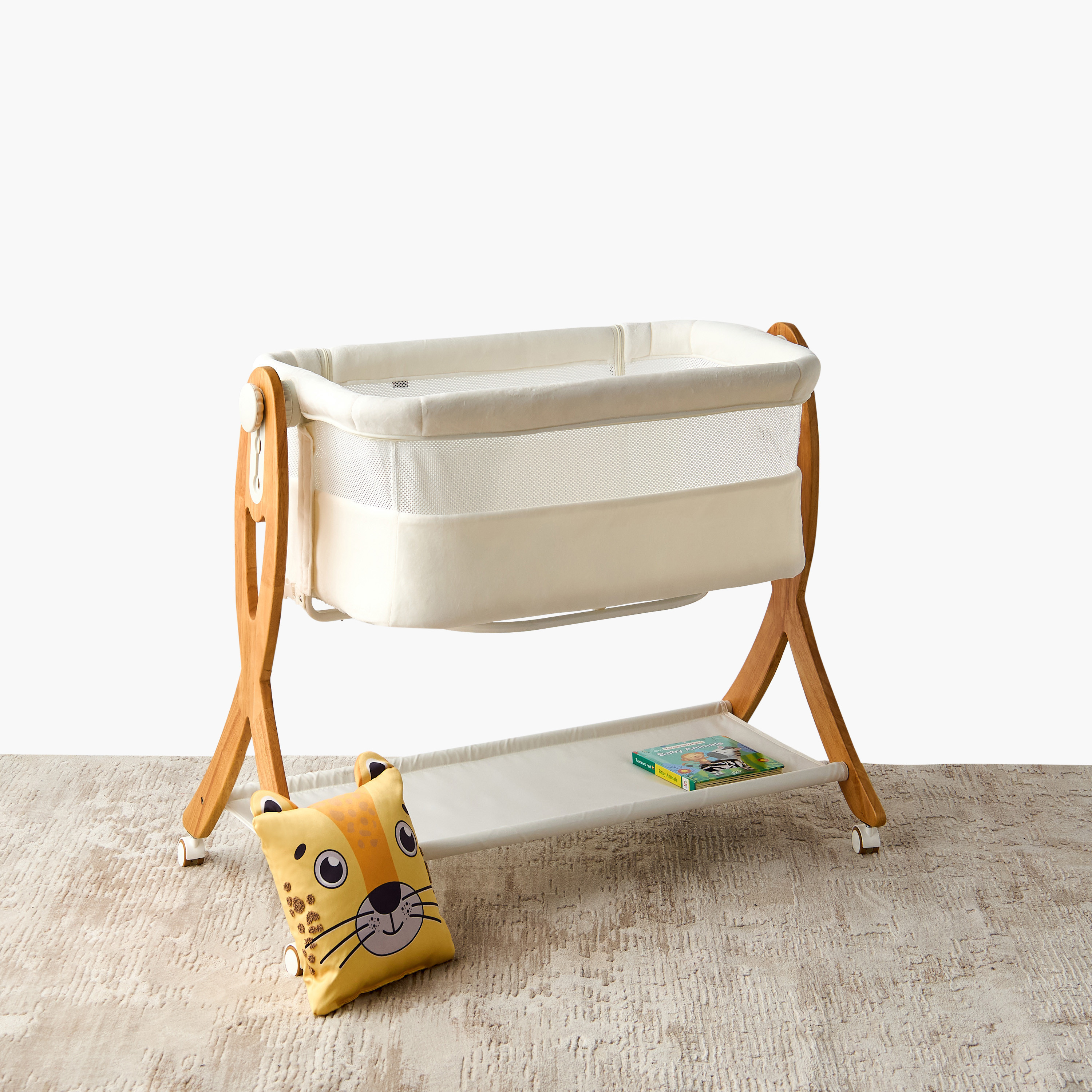 Giggles Elton Bassinet-baby-nursery-furniture-cribsandbeds-bassinets-image-1