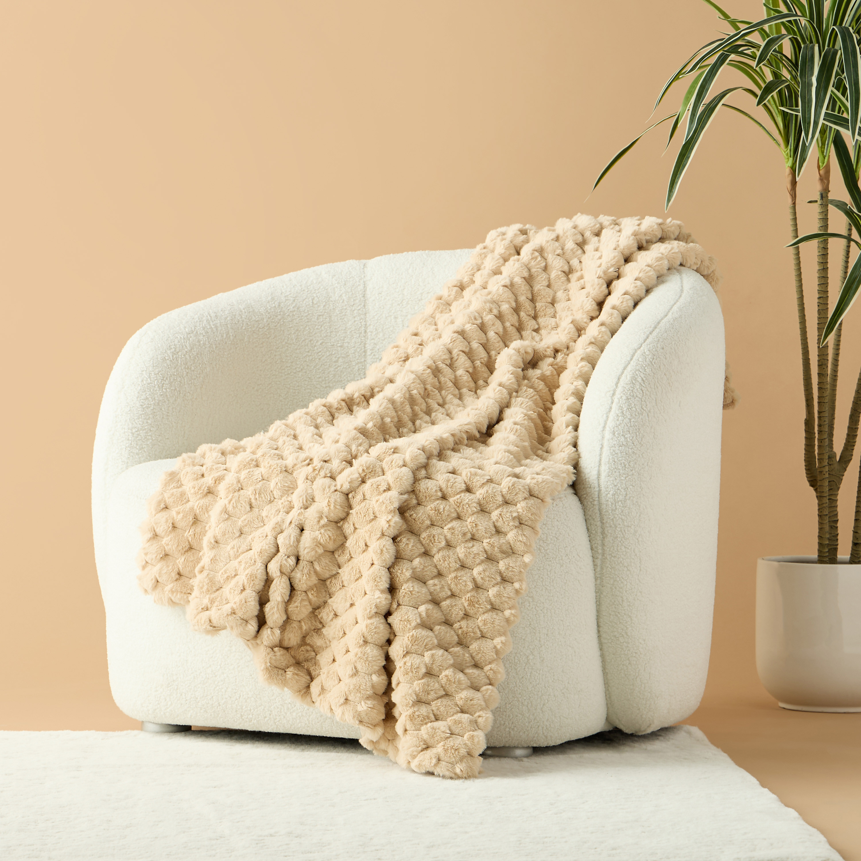 Honeycomb Textured Fur Throw - 127x152 cm-household-cushionsandthrows-throwsandblankets-throws-image-1
