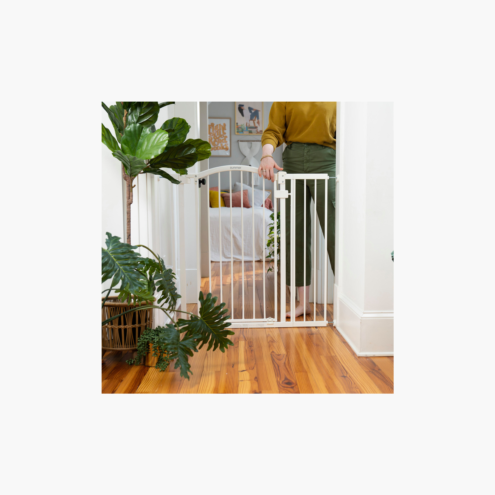 Ingenuity Baby Safety Gate-baby-healthandsafety-babyproofing-image-15