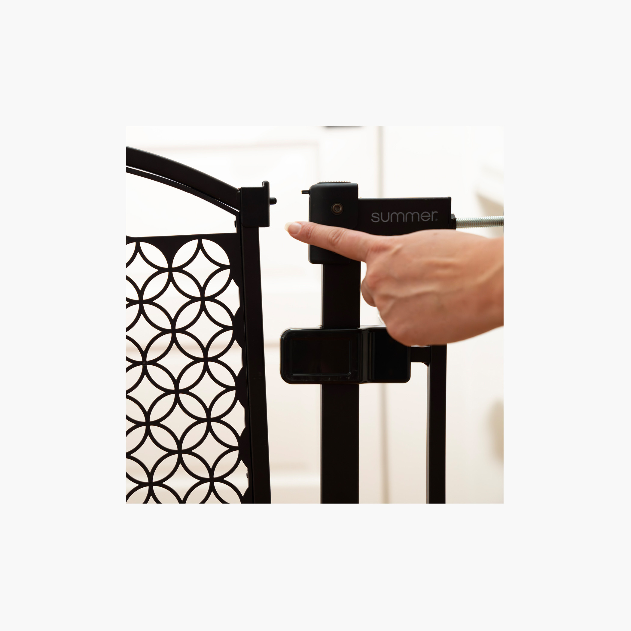 Ingenuity Doorway Baby Safety Gate-baby-healthandsafety-babyproofing-image-3