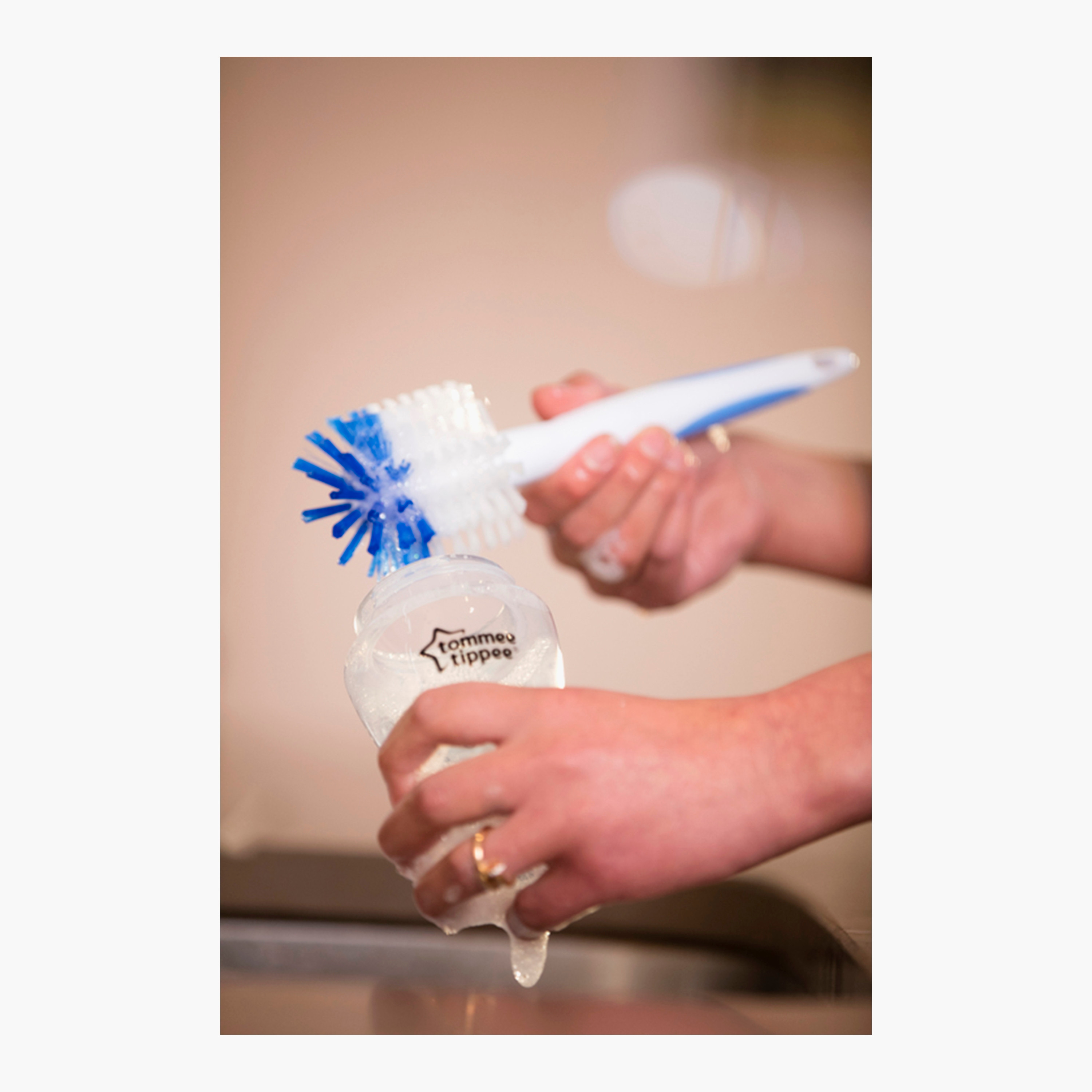 فرشاة زجاجات وحلمات كلوزر تو ناتشر من تومي تيبي  -baby-feeding-accessories-image-6