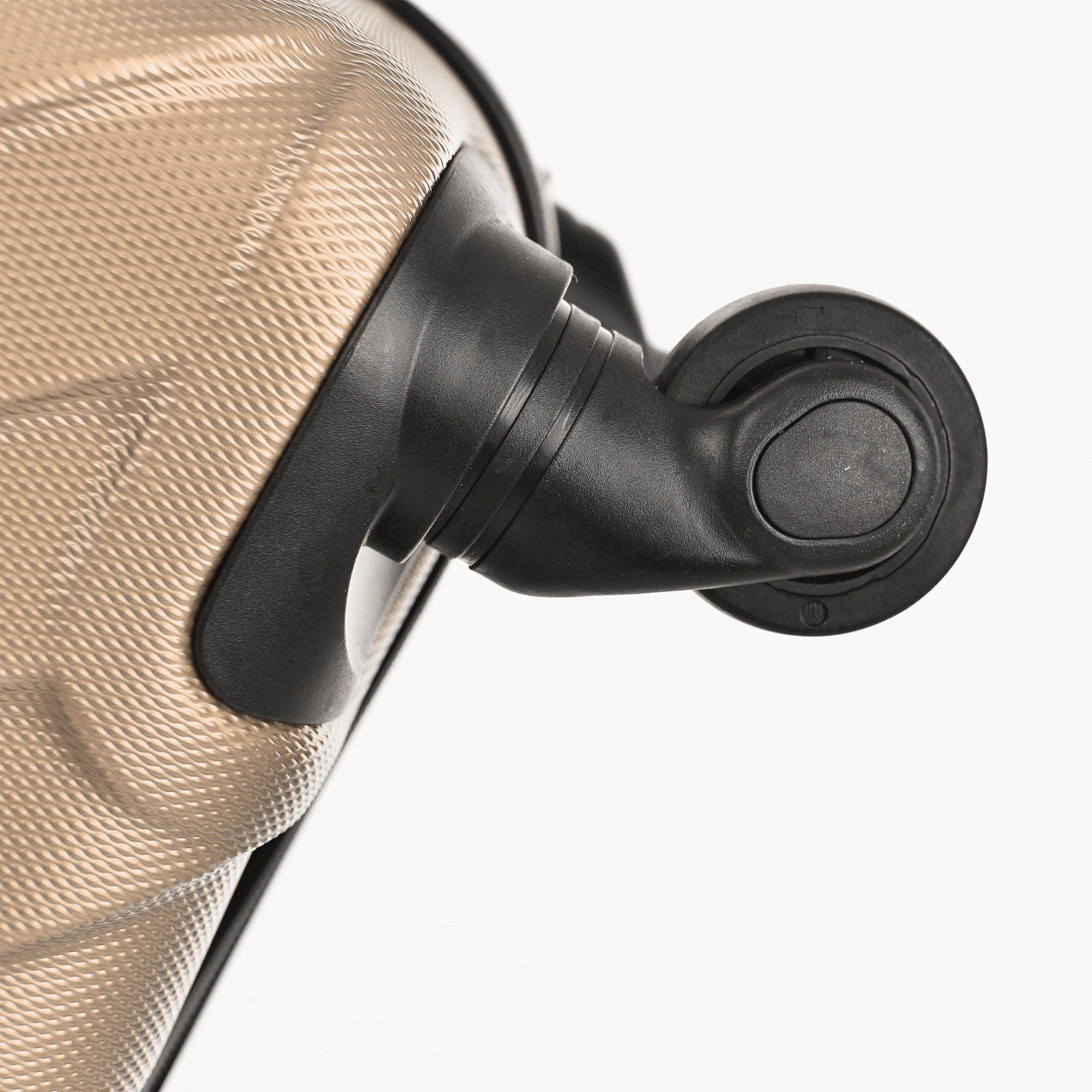 نيو ترافيل- طقم شنط سفر 3 شنط ABS بأربع عجلات دوارة مع قفل مركب | 0149/3p-travel-luggagesandbags-luggage-image-15