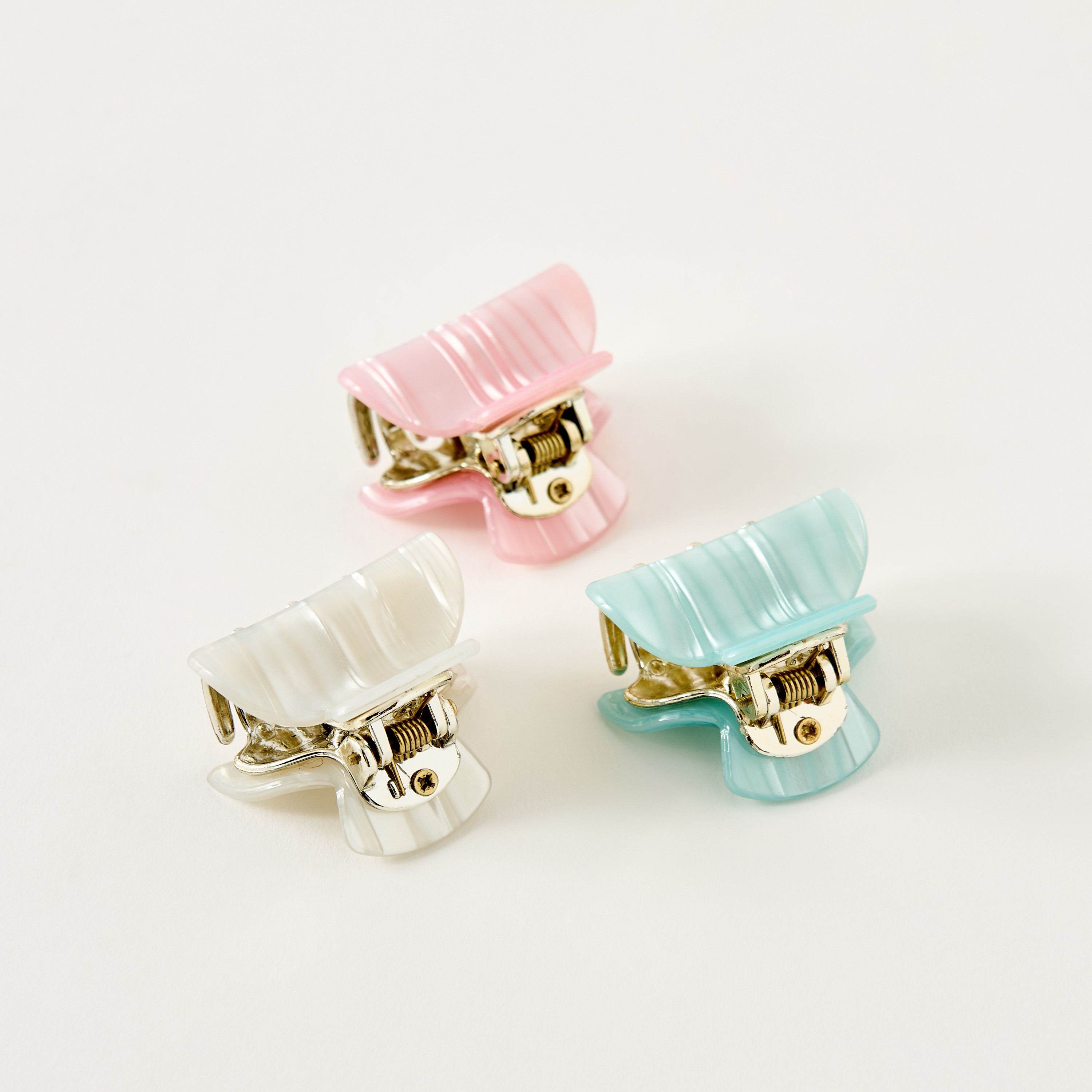 مشابك شعر بارزة الملمس - طقم من 3 قطع-women-hairaccessories-clamps-image-2