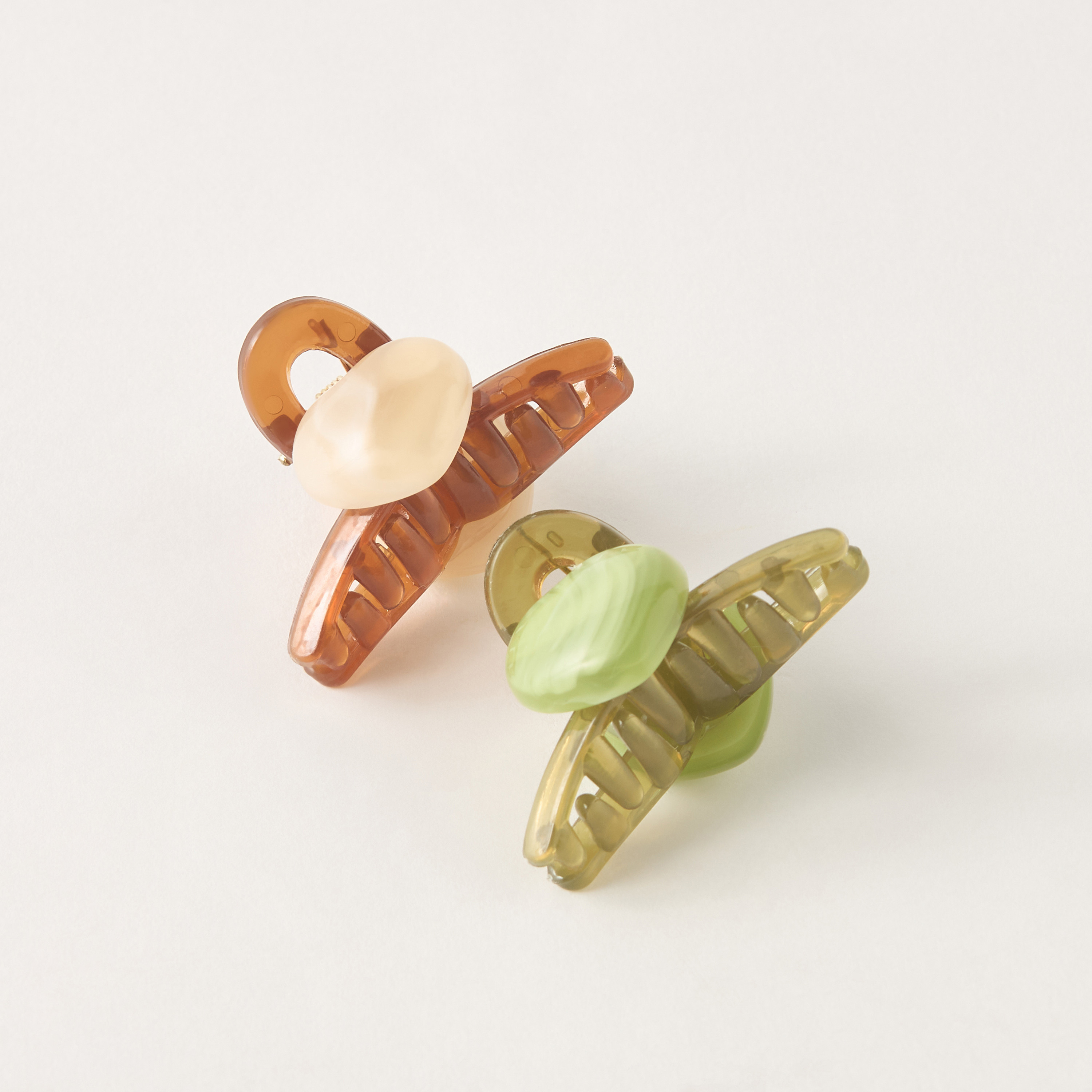Heart Applique Hair Clamp - Set of 2-women-hairaccessories-clamps-image-1