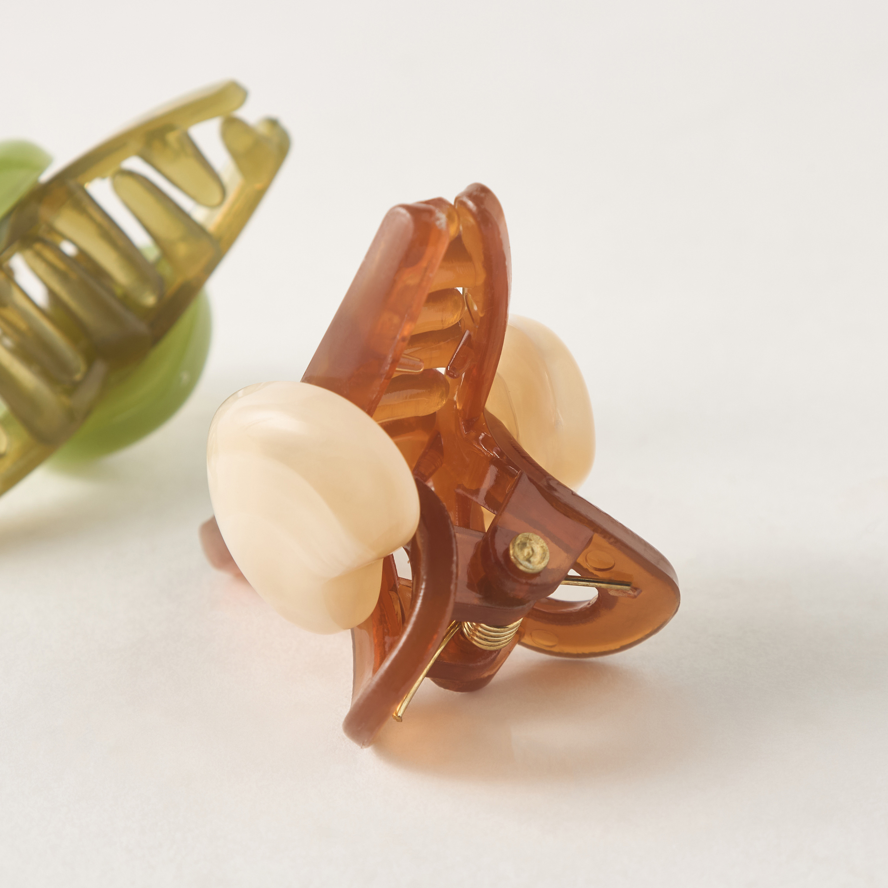 Heart Applique Hair Clamp - Set of 2-women-hairaccessories-clamps-image-4