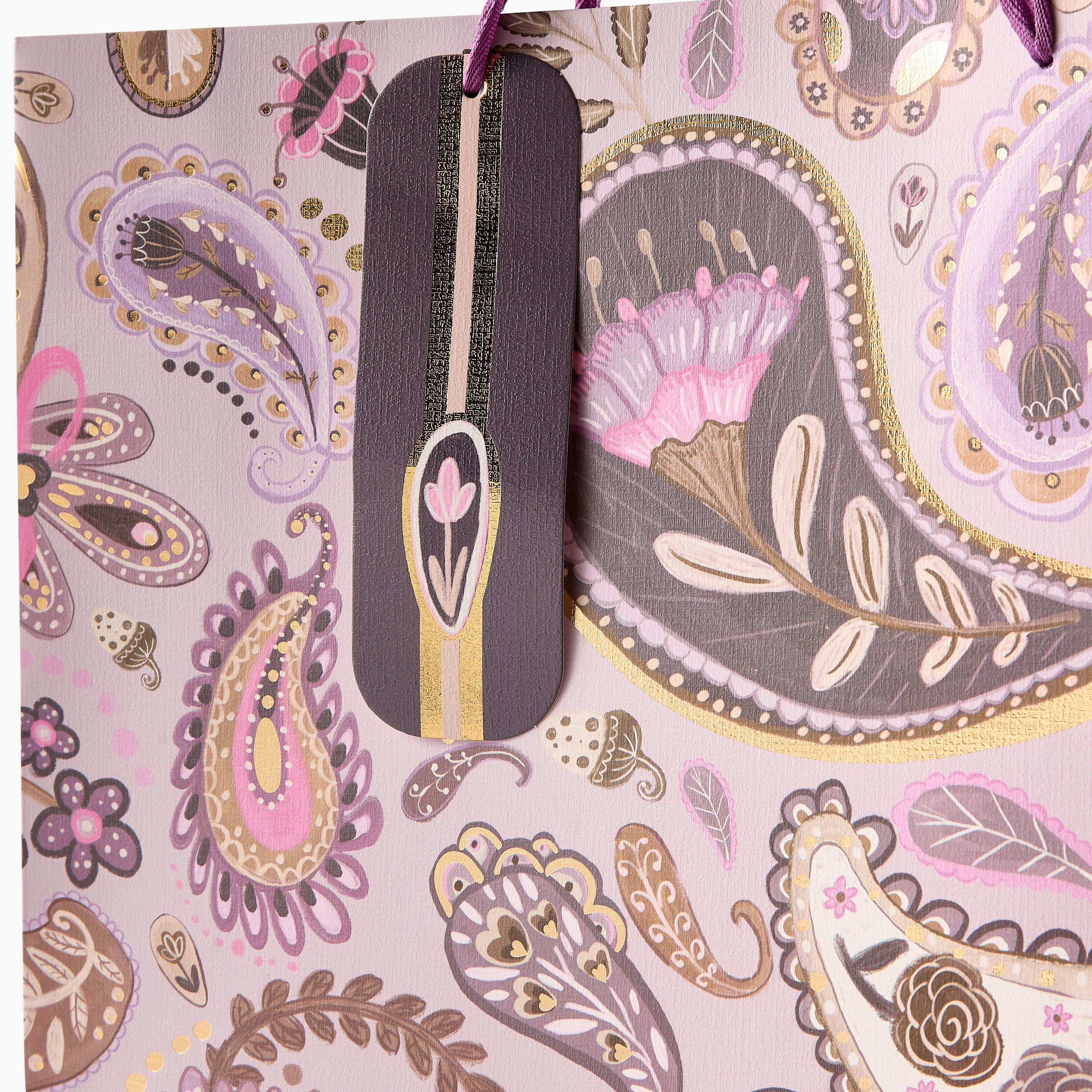 شنطة هدايا بمقابض وطبعات من فايندز - 31x12x26 سم-household-giftingaccessories-giftings-image-3
