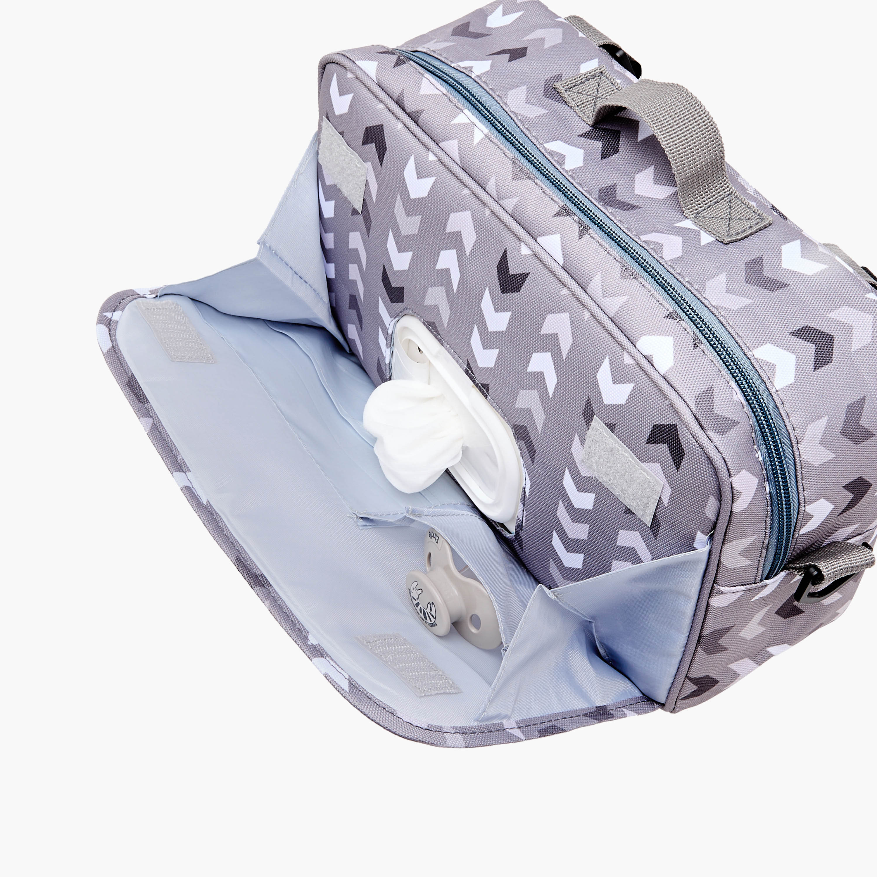 Juniors Printed Diaper Bag with Detachable Strap and Zip Closure-baby-gear-diaperbags-image-3