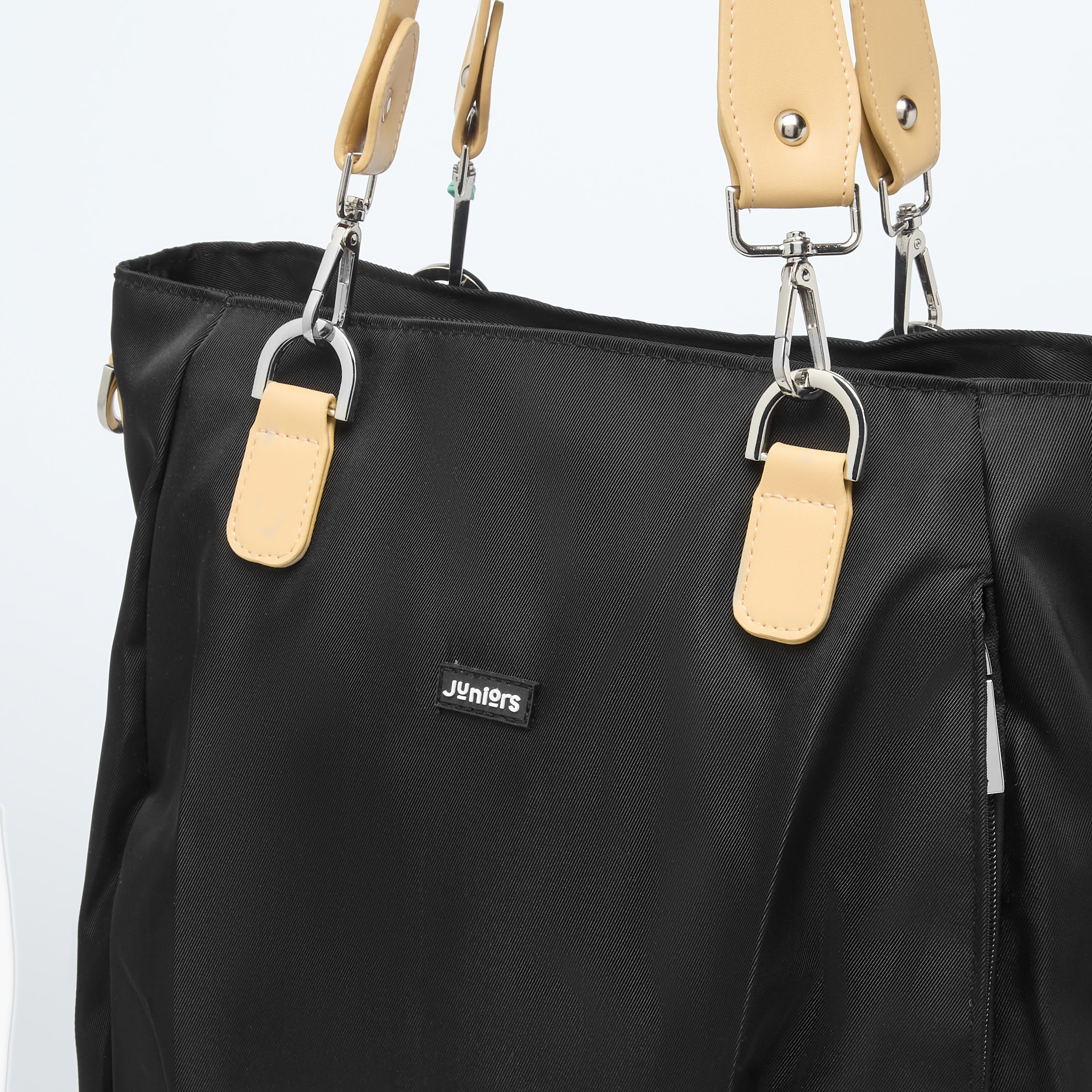 شنطة حفاضات سادة بسحّاب إغلاق ومقابض مزدوجة  من جونيورز-baby-diapering-diaperbags-image-2