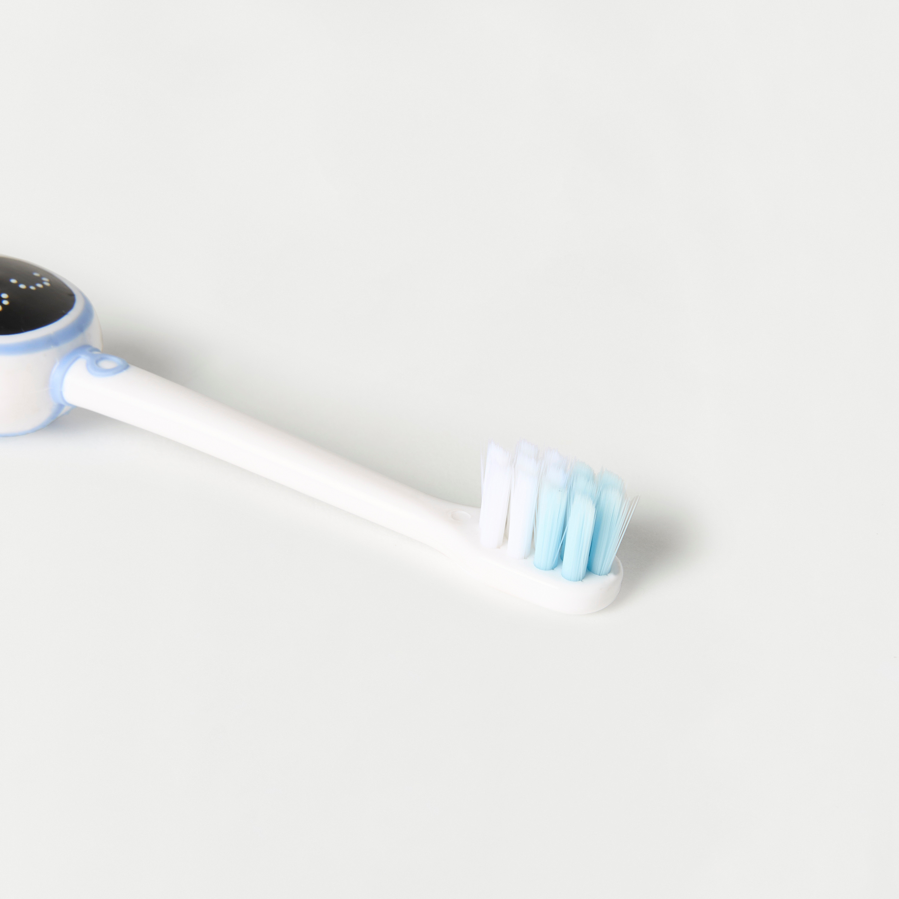 Nayaler Walking Space Toothbrush-baby-bathandcare-oralcare-image-2