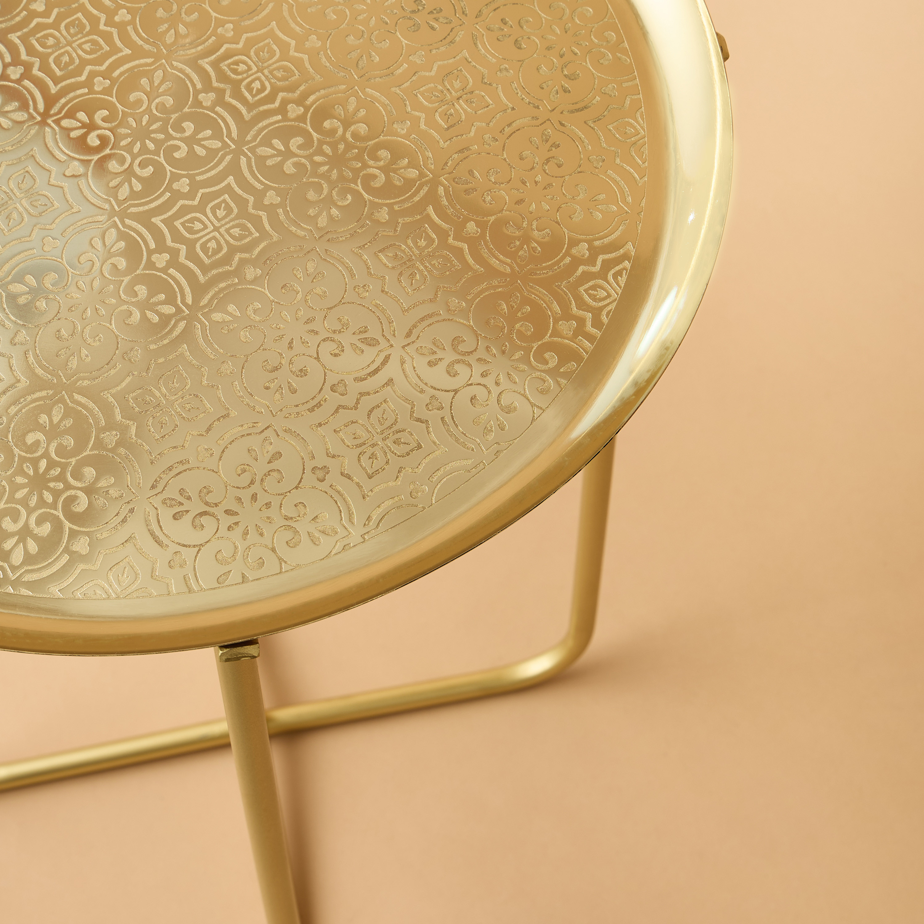 Textured Round Metal Accent Table-furniture-livingroom-sideandendtables-image-3