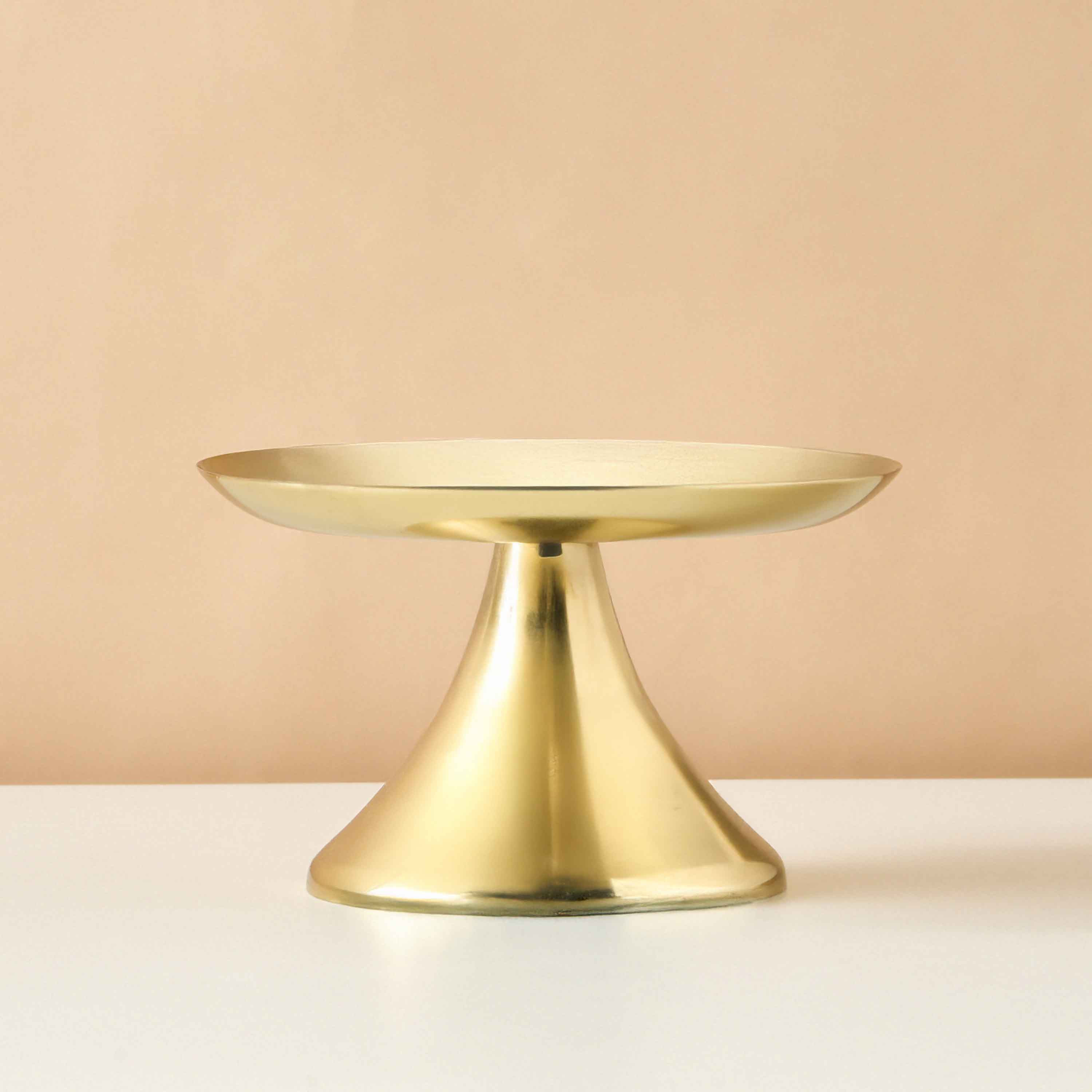 Embossed Iron Cake Stand - 20x14x12 cms-household-dining-serveware-cakestands-image-2