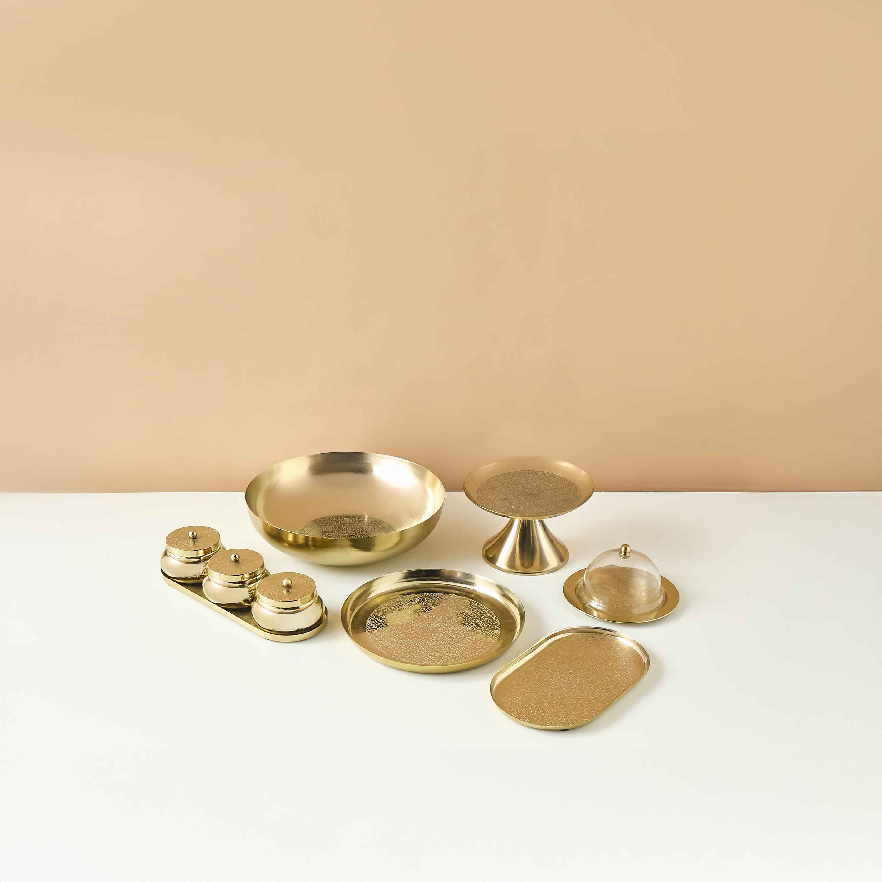 Embossed Iron Cake Stand - 20x14x12 cms-household-dining-serveware-cakestands-image-7