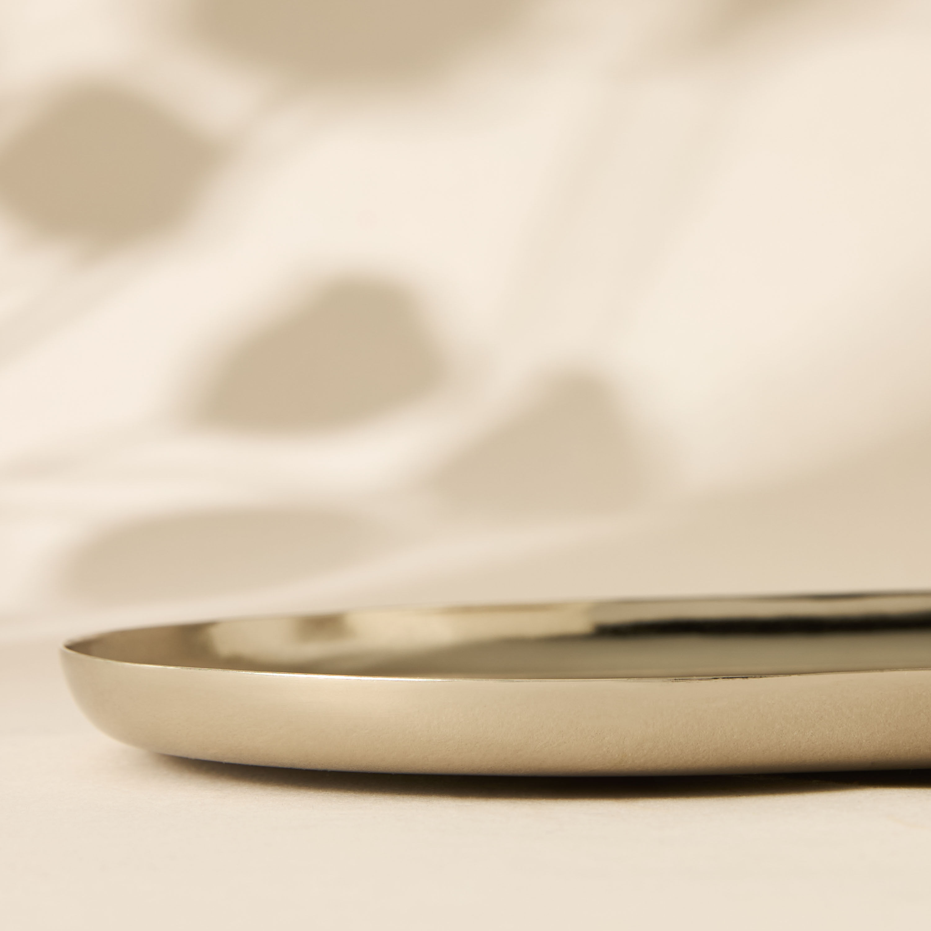 صينية بيضاوية بارزة الملمس بحافة مرتفعة - 25x16 سم-household-dining-serveware-servingtrays-image-4
