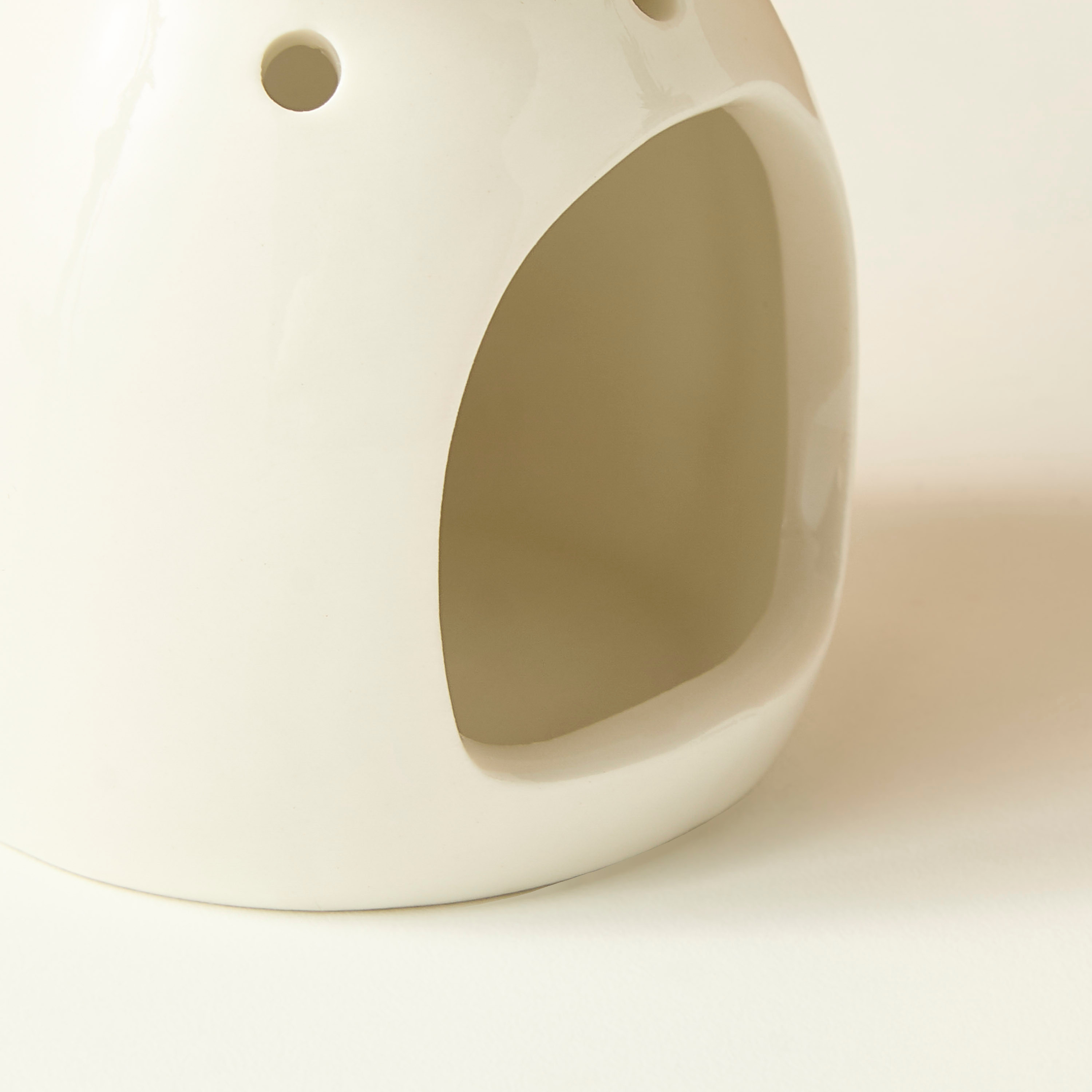 Floral Textured Ceramic Oil Burner - 9x7x9 cms-household-homefragrance-burners-image-6