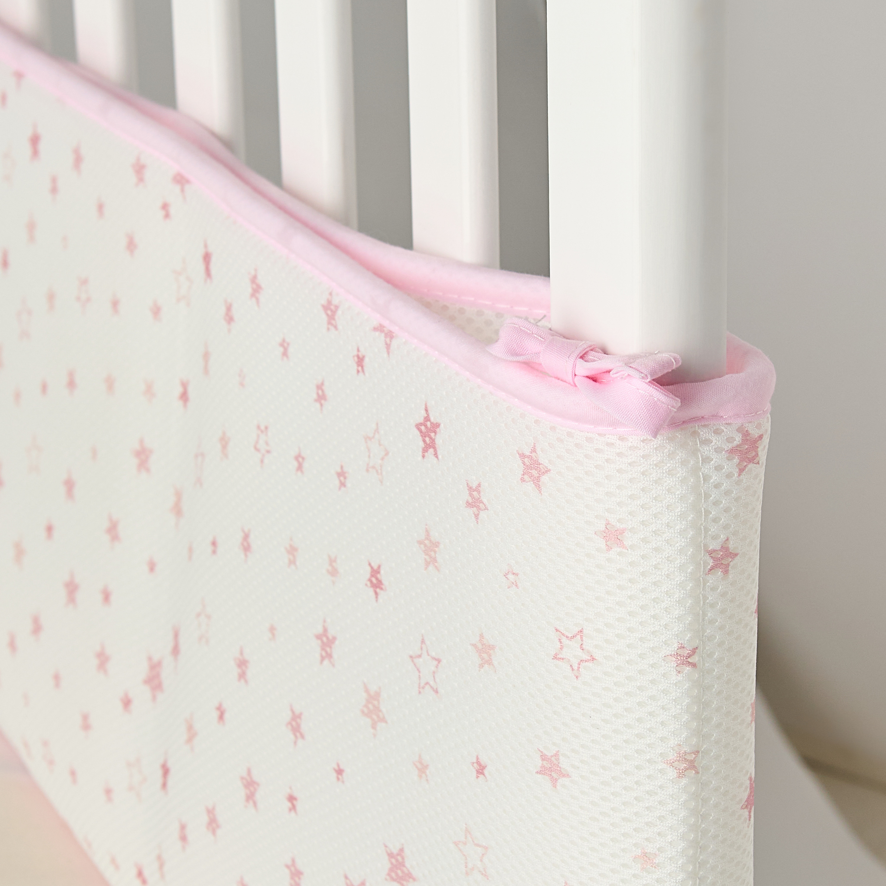 Juniors Printed Cot Bumper-baby-nursery-furniture-cribsandbeds-cribaccessories-image-4