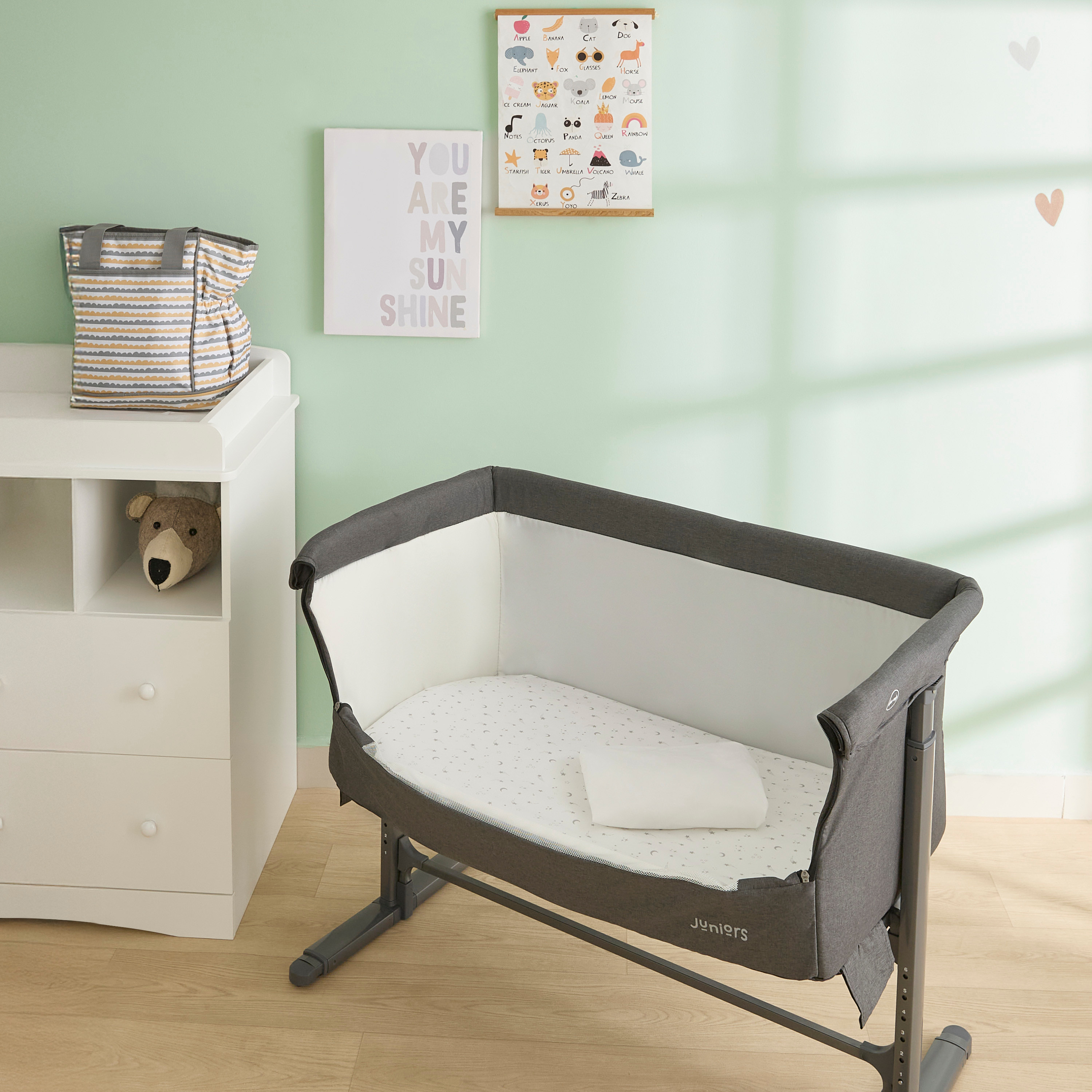 شرشف مطاطي لسرير الأطفال أدور من جونيورز - طقم من قطعتين-baby-nursery-babybedding-image-9