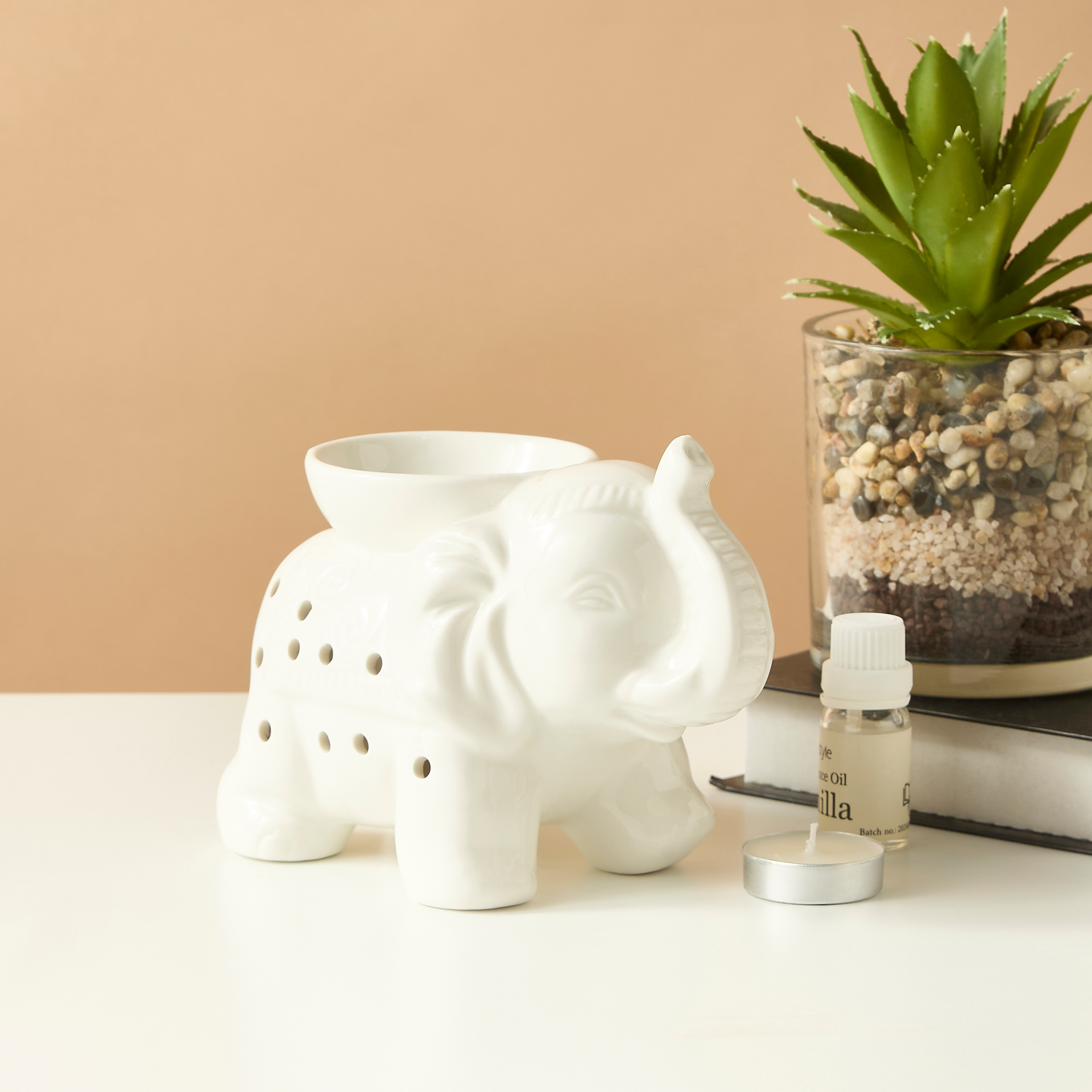 Elephant Textured Ceramic Oil Burner - 17x9x13 cms-household-homefragrance-burners-image-1