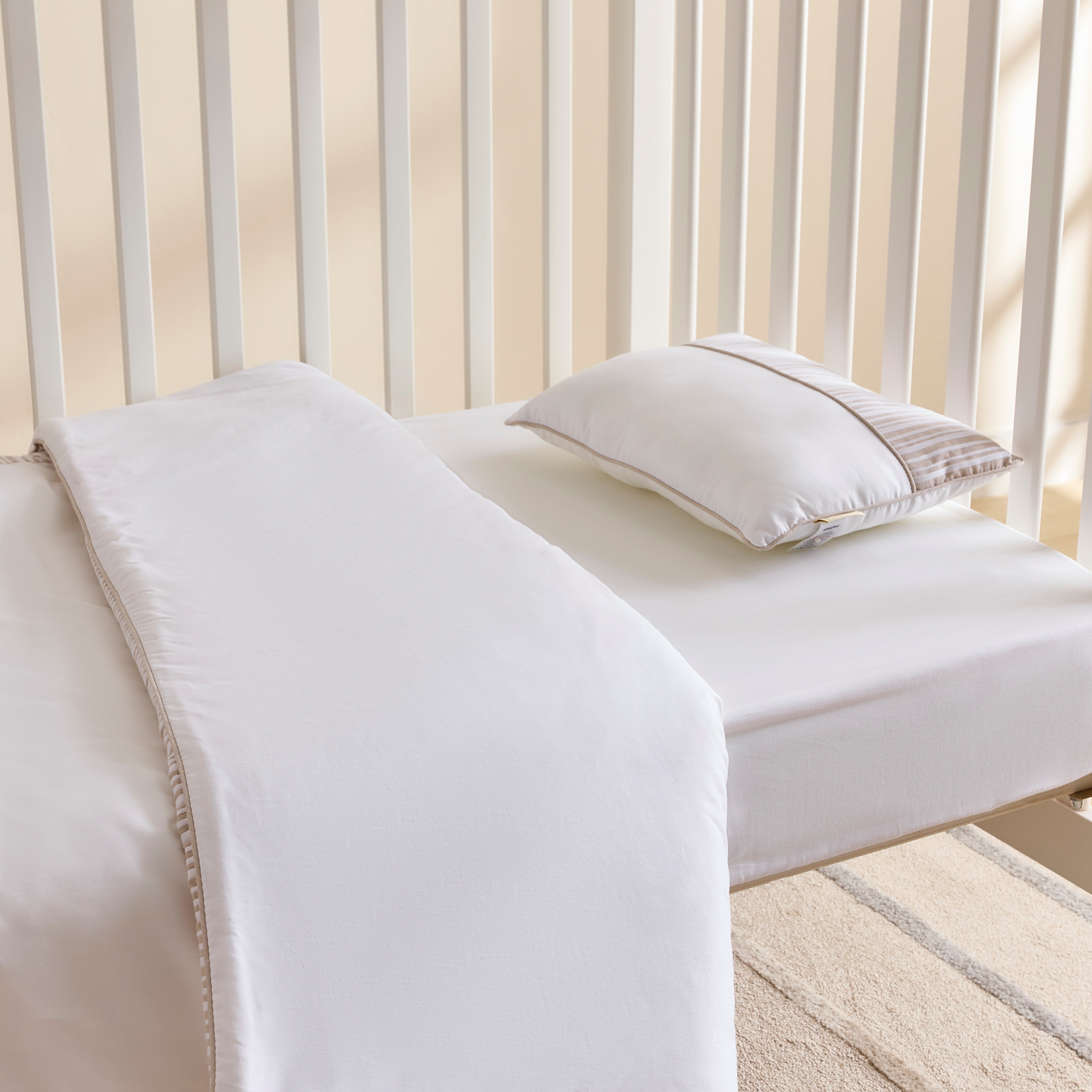 طقم مفروشات سرير قطعتين بتطريز حصان من جيجلز - 100x130 سم-baby-nursery-babybedding-image-5