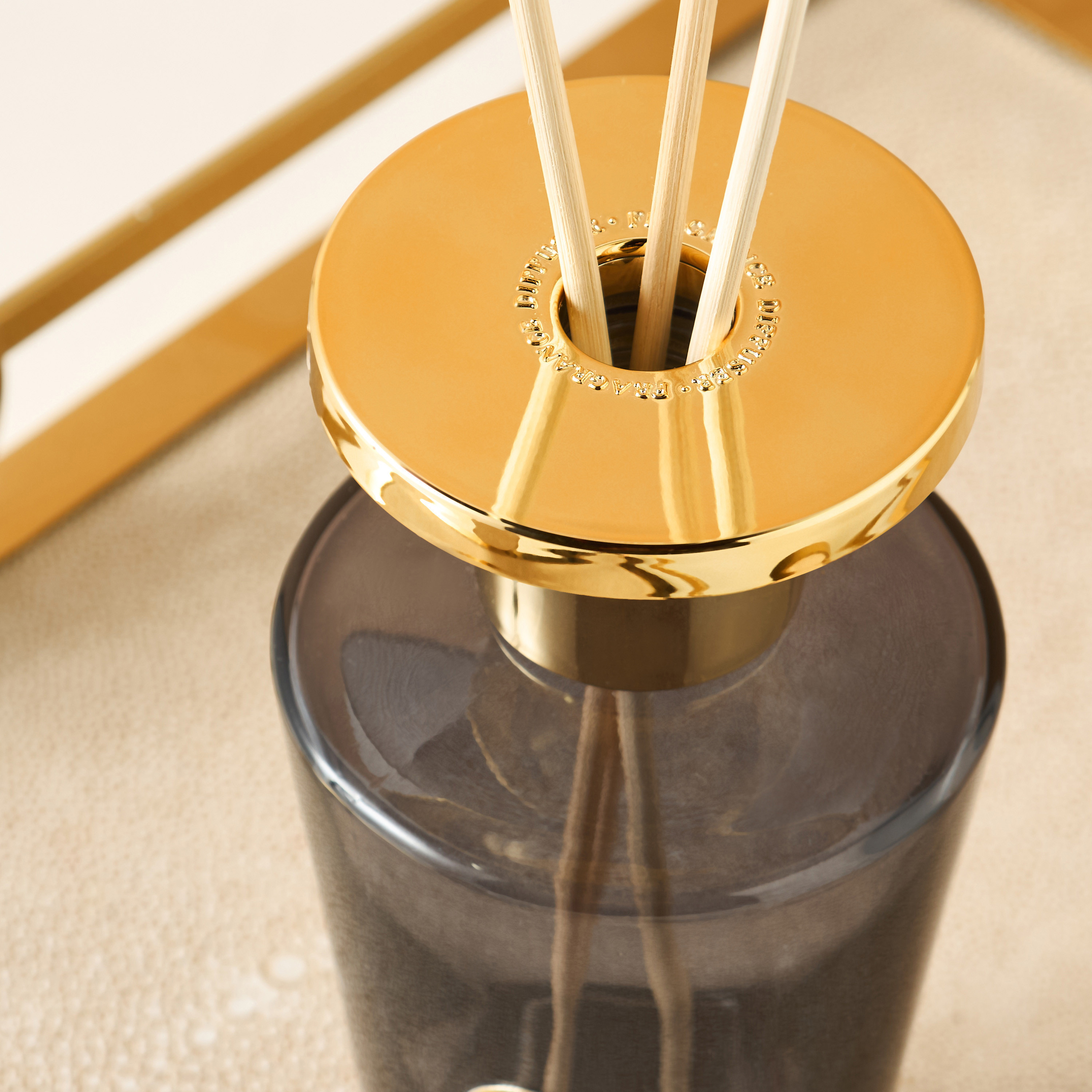 Scent.d London Velvet Lounge Reed Diffuser - 300 ml-household-homefragrance-reeddiffusers-image-2