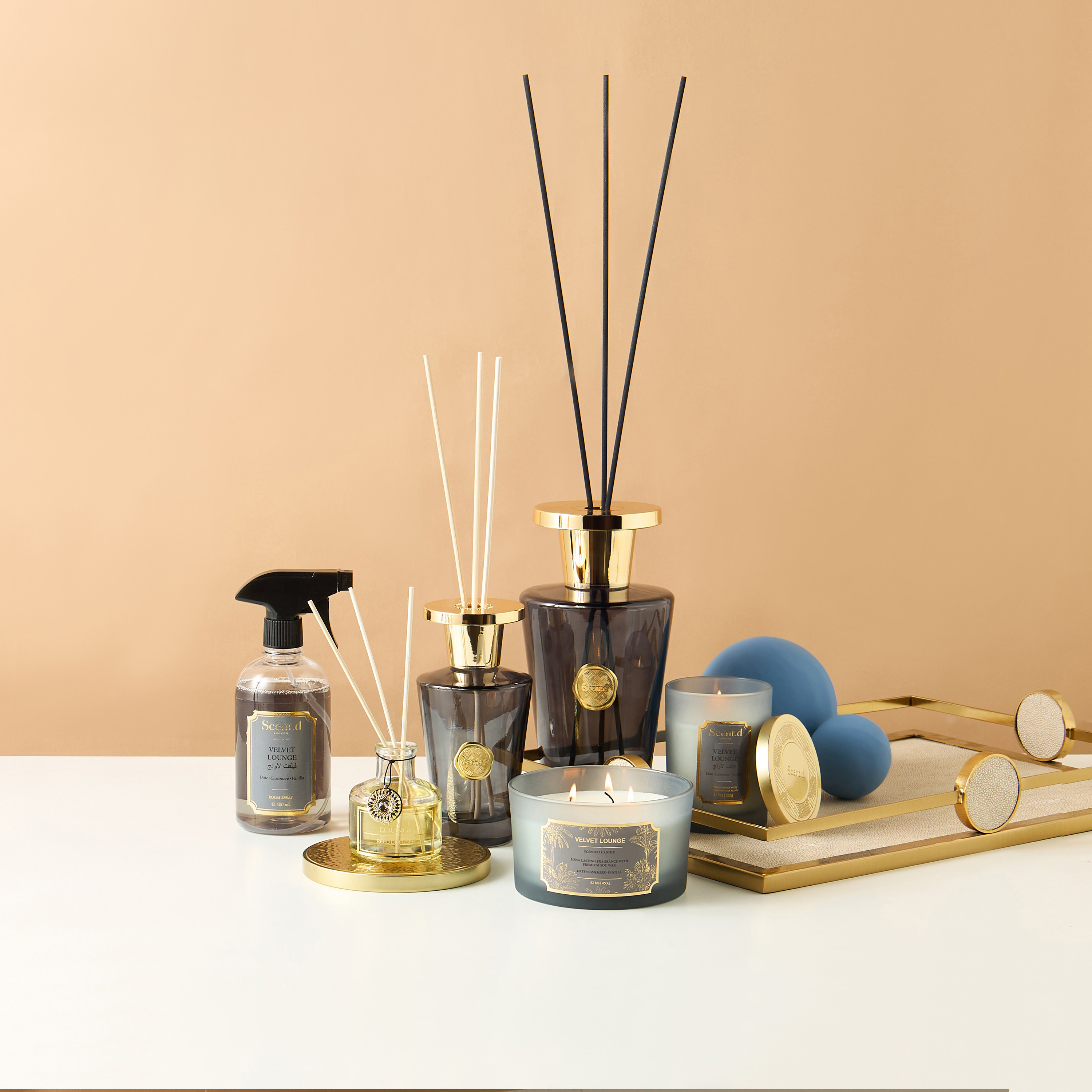 Scent.d Pomegranate Noir Scented 3-Wick Jar Candle - 450 gms-household-homefragrance-candles-image-4