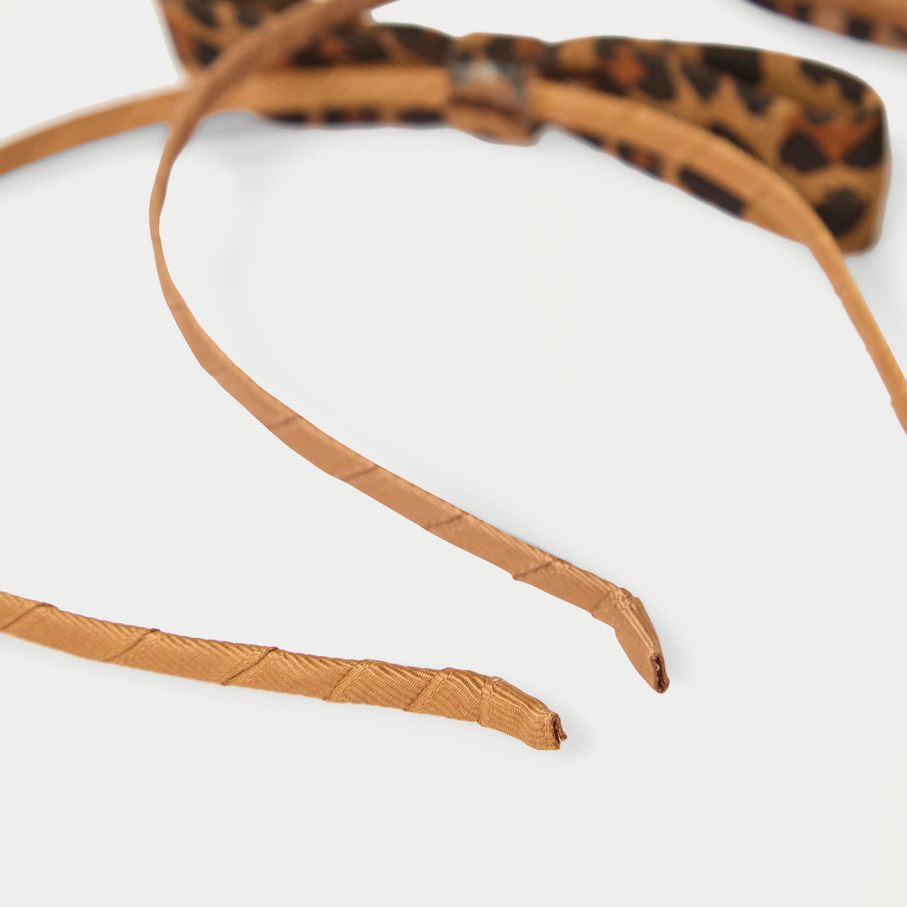 شرائط شعر بزينة فيونكة من تشارمز - طقم من قطعتين-girls-accessories-hairaccessories-image-4