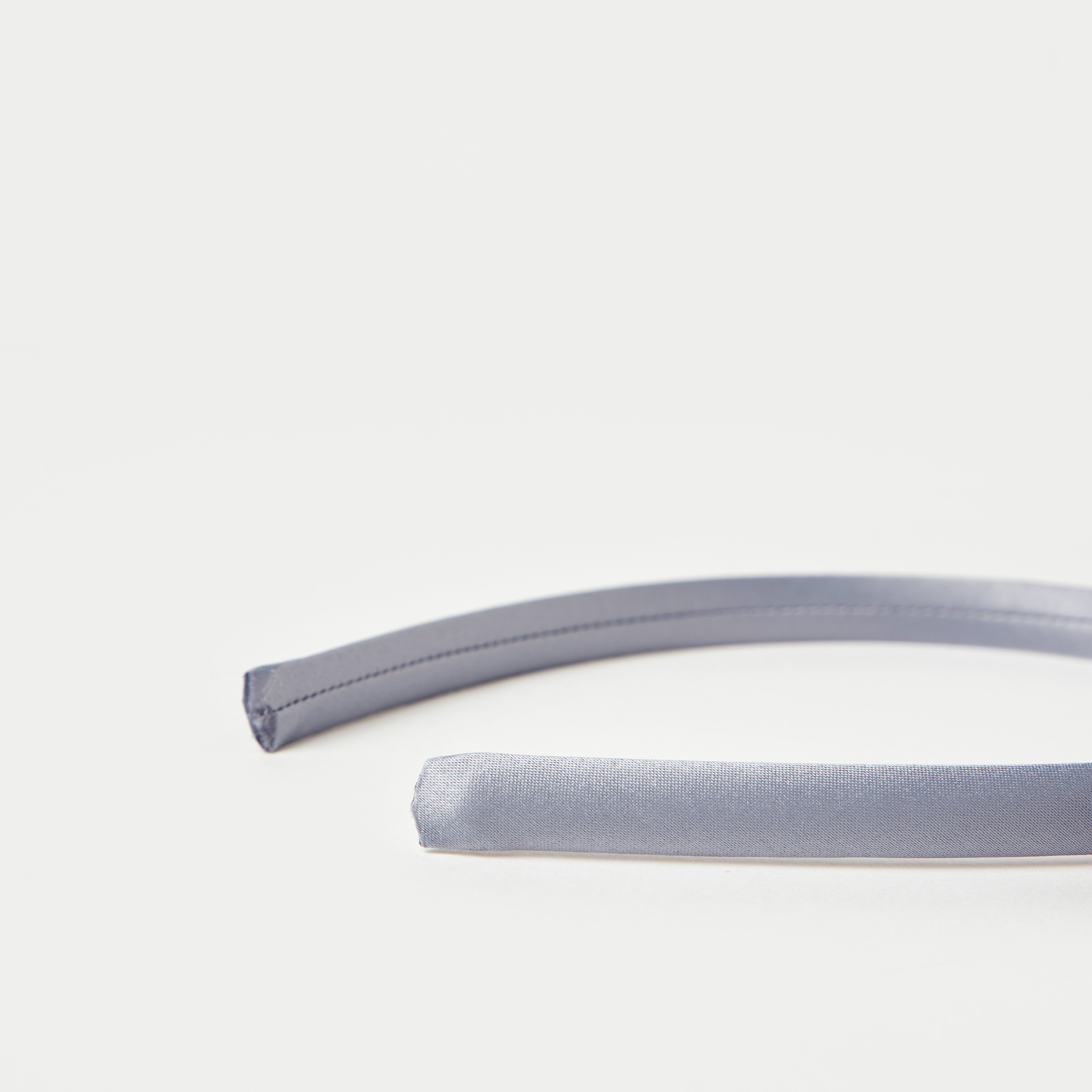 Charmz Bow Accent Hairband-girls-accessories-hairaccessories-image-4