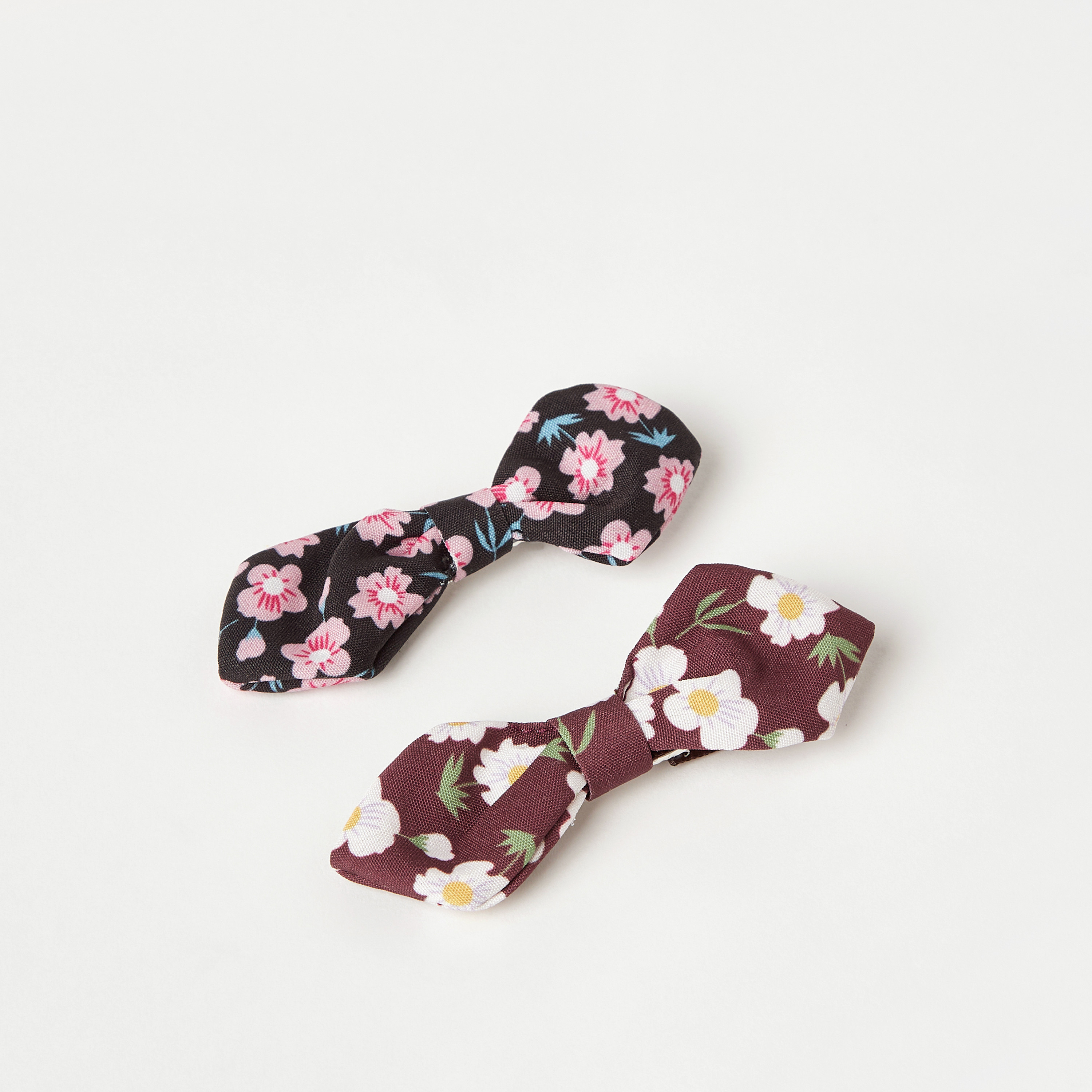 مشابك شعر بطبعات أزهار من تشارمز - طقم من قطعتين-girls-accessories-hairaccessories-image-1