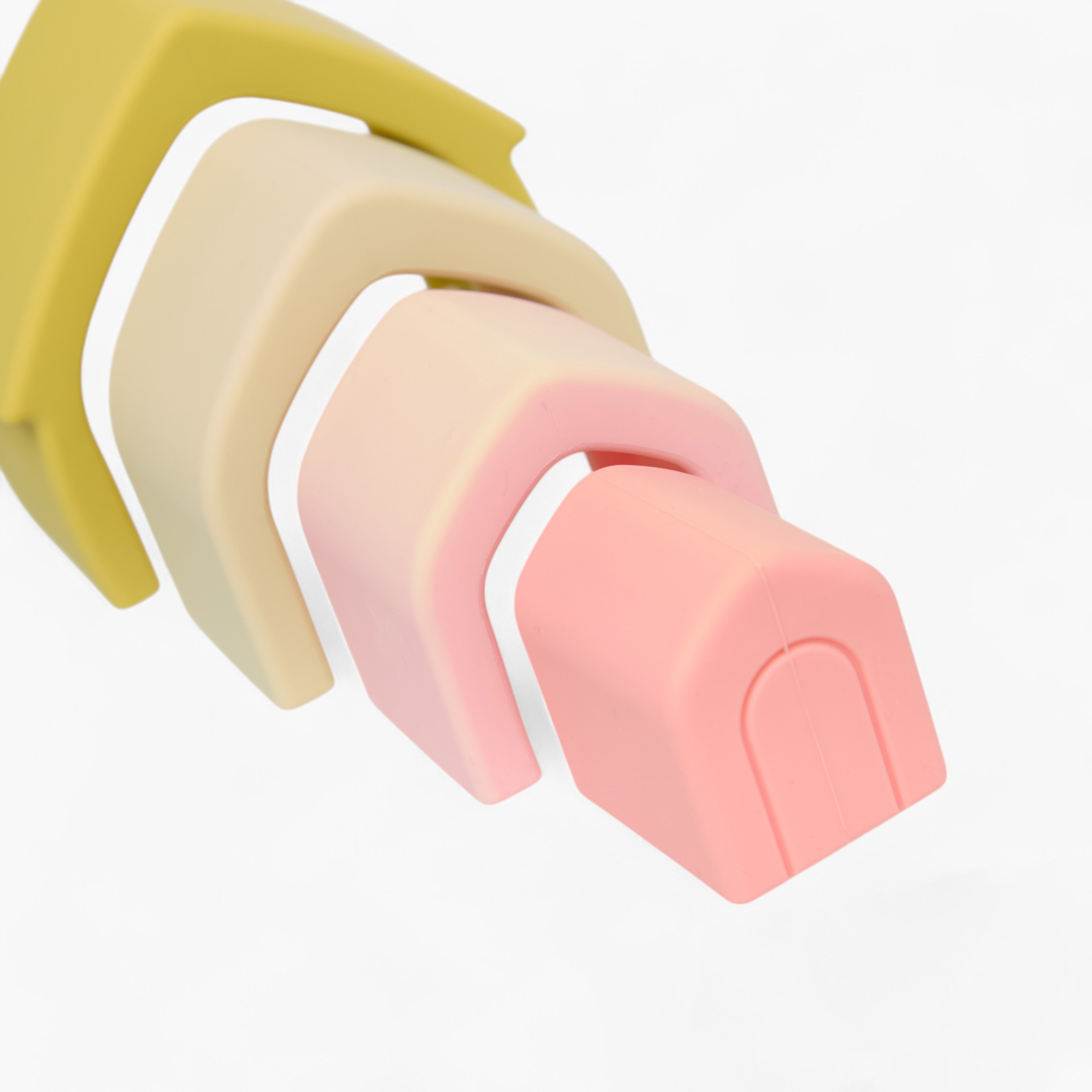 لعبة منزل تكديس من جيجلز-toys-babyandtoddlertoys-stackingandnestingtoys-image-5