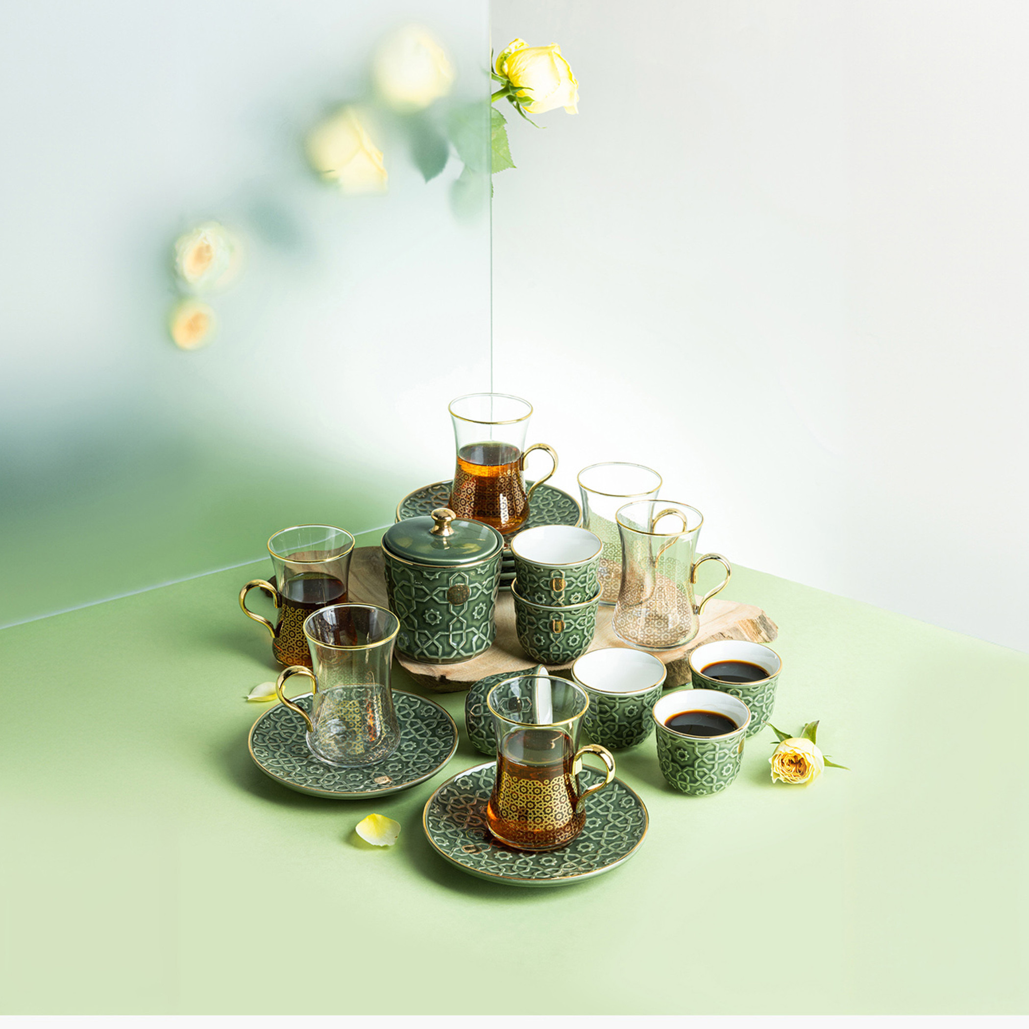 Otantik Rosette 19-Piece Porcelain Cup and Saucer Set with Sugar Pot-household-dining-teaandcoffee-teaandcoffeesets-image-1