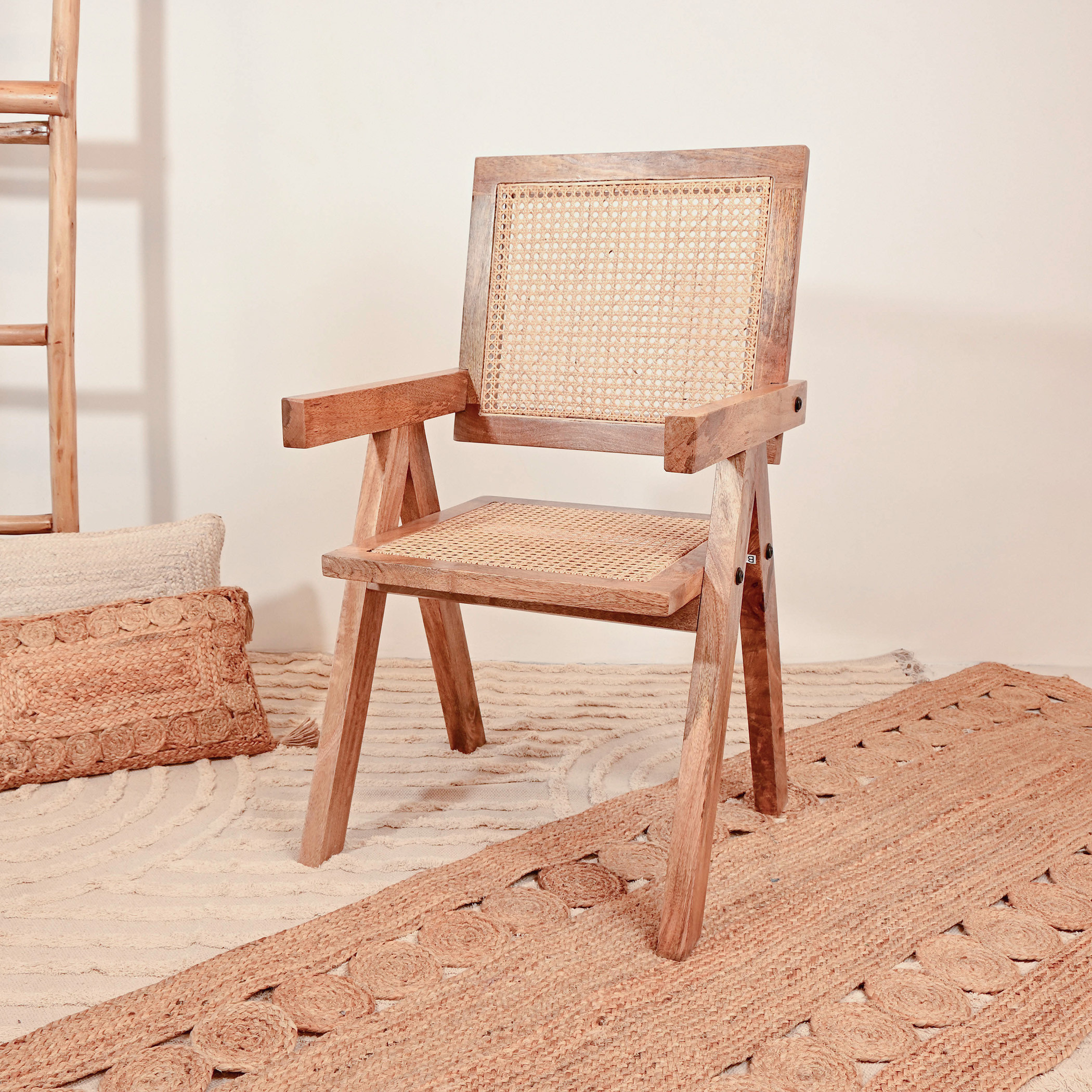 كرسي خشبي بتفاصيل من الروطان من كرافتد باي لايف ستايل-furniture-sofaandseating-armchairs-image-1