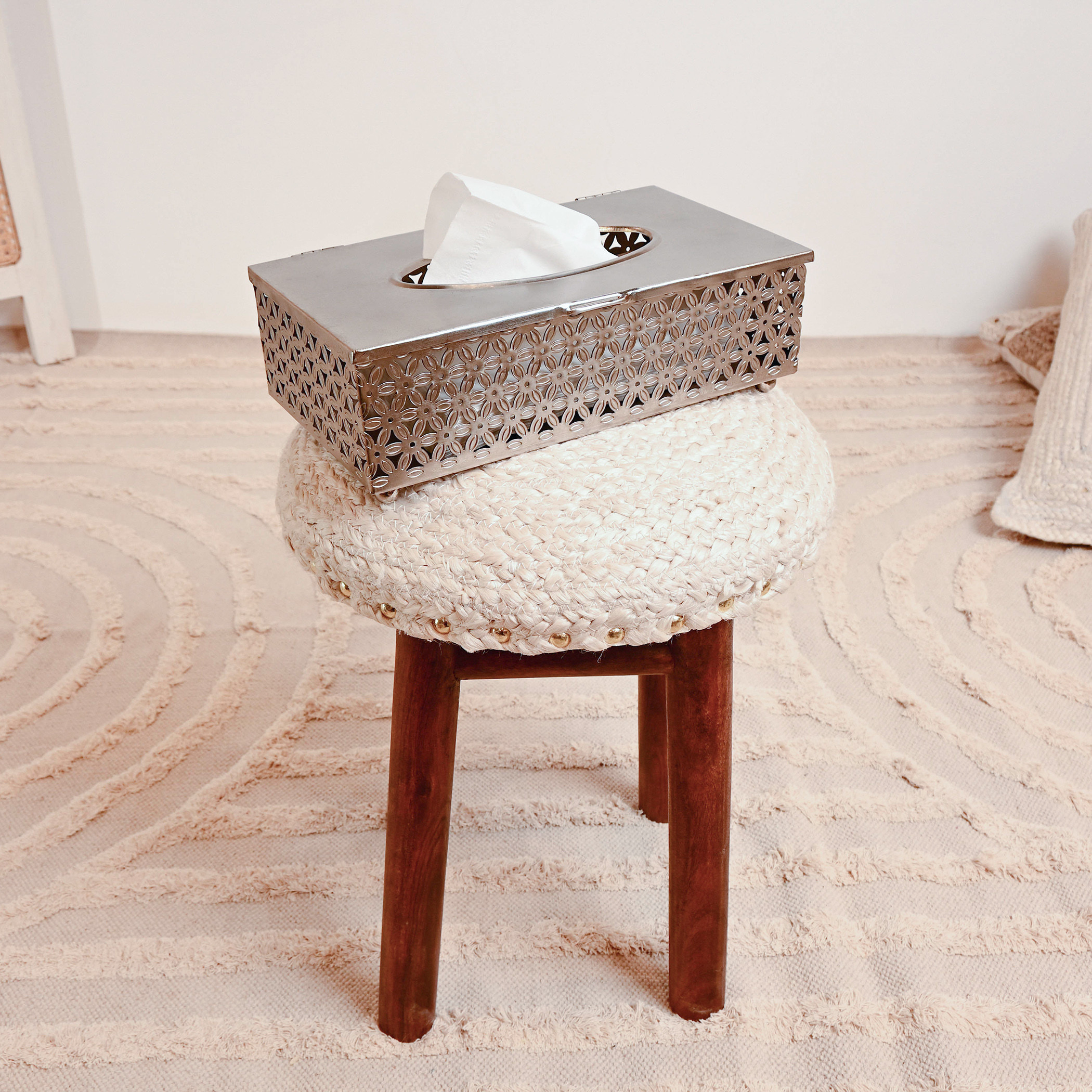 Home Carving Floral Cutwork Detail Tissue Box Holder-household-bathandlaundry-bathaccessories-accessories-image-1